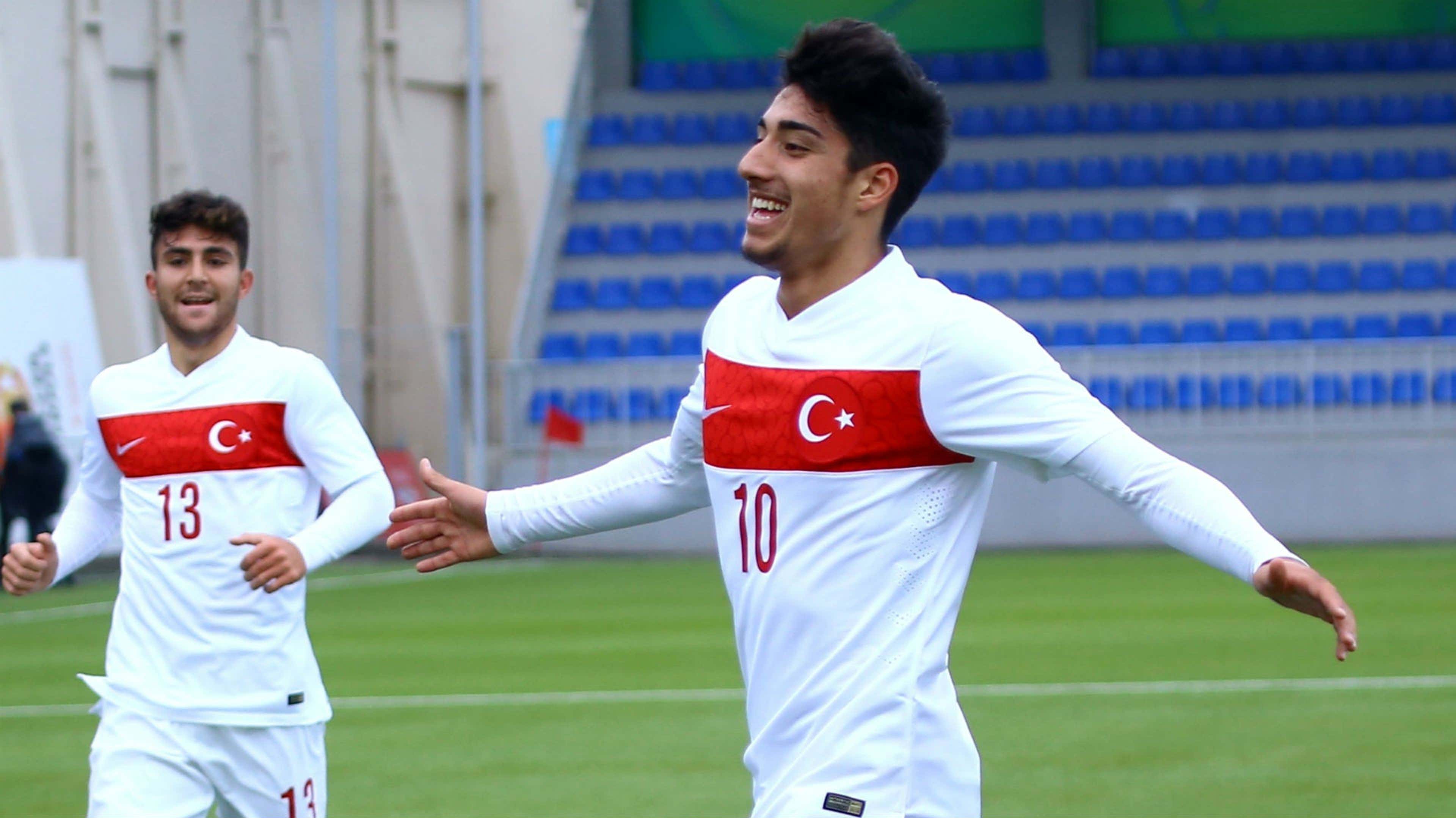 Berkay Ozcan Turkey U19