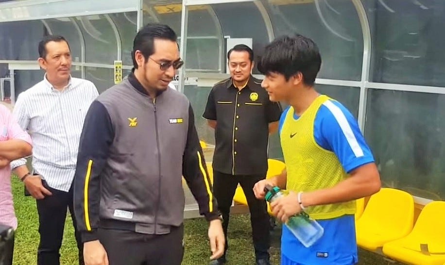 Wan Fayhsal, Wan Kuzri, Malaysia U-19