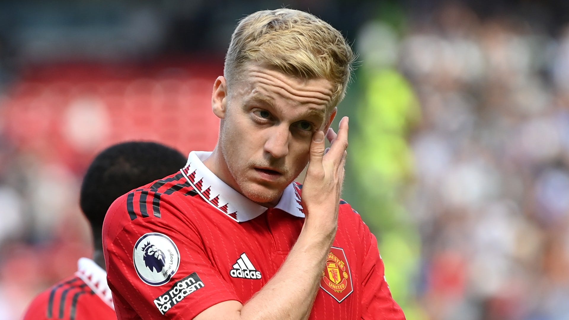 Is Van de Beek a 10, 8 or 6 for Man Utd? Midfielder 'wants to play' amid  struggle for minutes | Goal.com UK