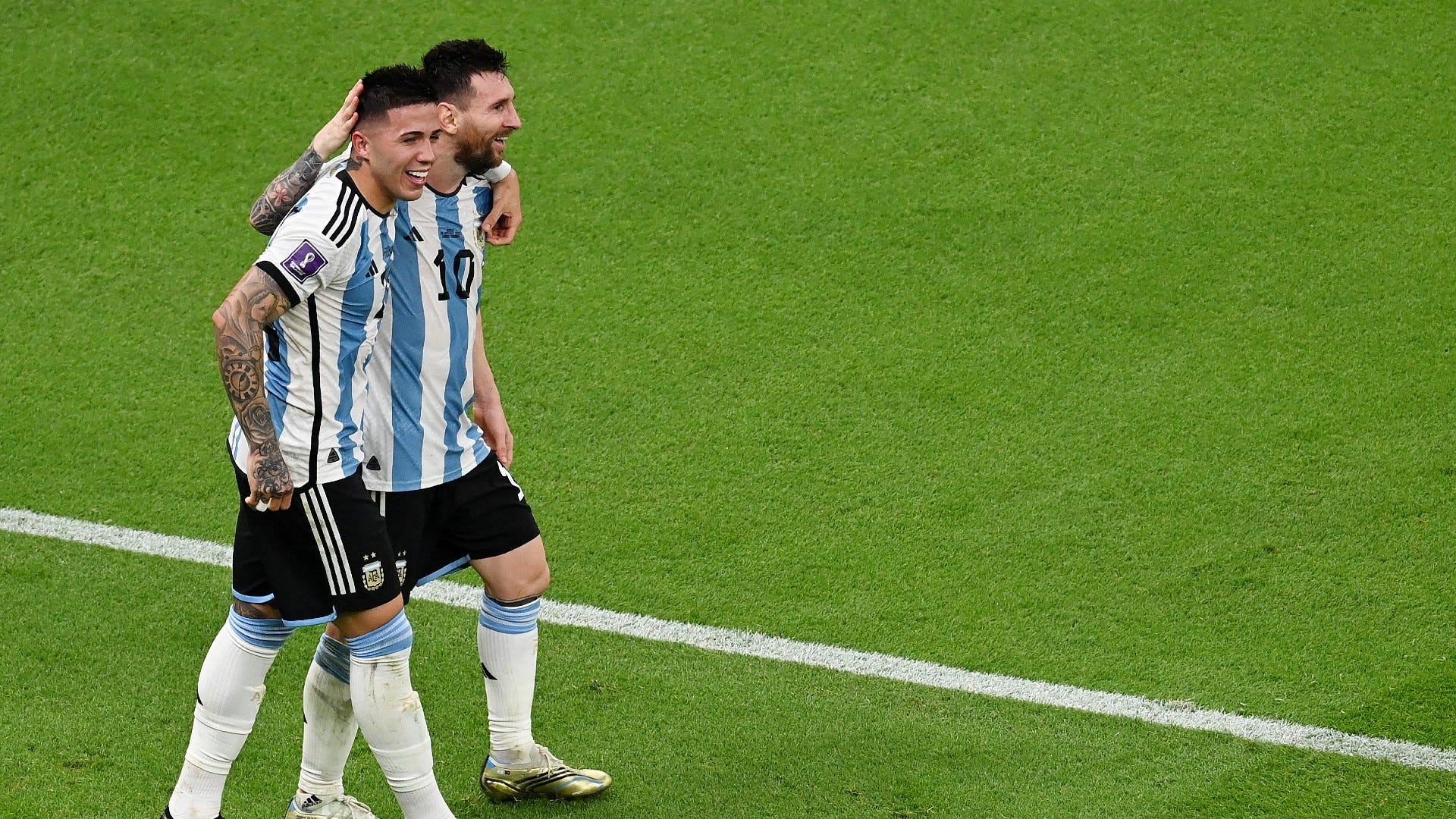 Lionel Messi toasts 'spectacular' Argentina teammate Enzo Fernandez following World Cup stunner against Mexico | Goal.com US