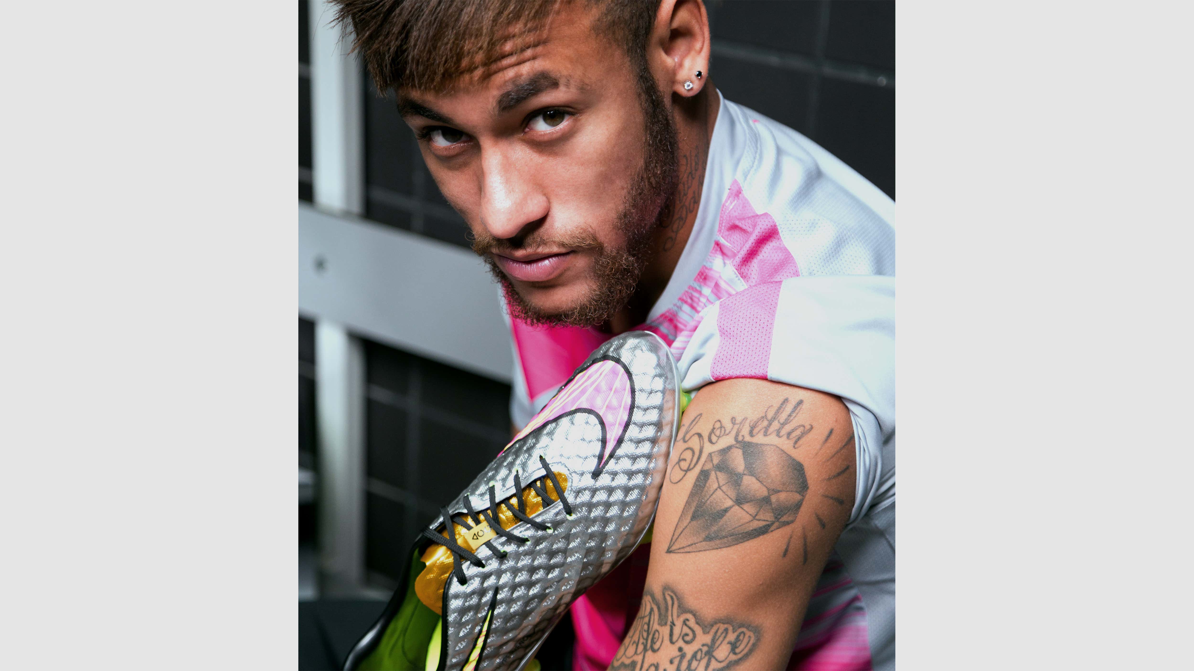 Virus erección dirección GALERÍA: Neymar presenta los nuevos tacos de Nike | Goal.com