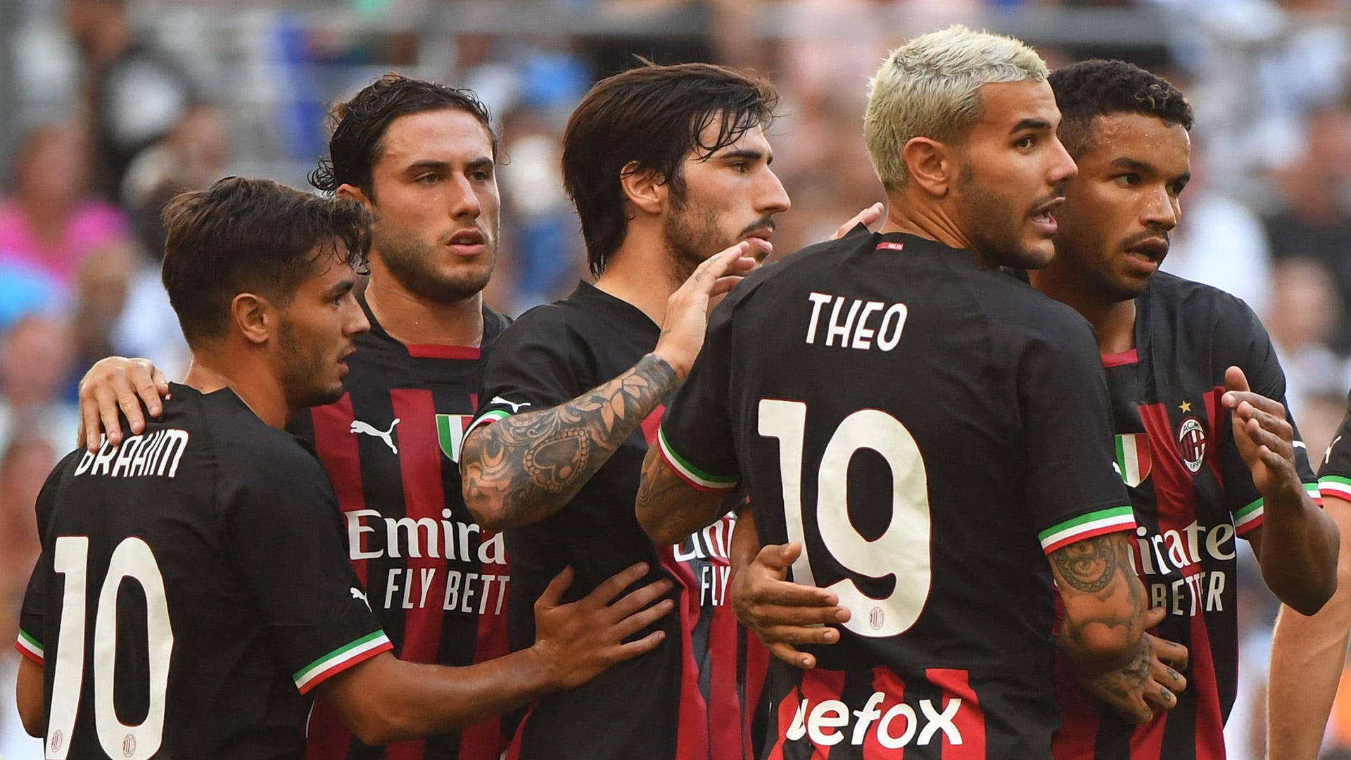AC Milan celebrating 2022-23