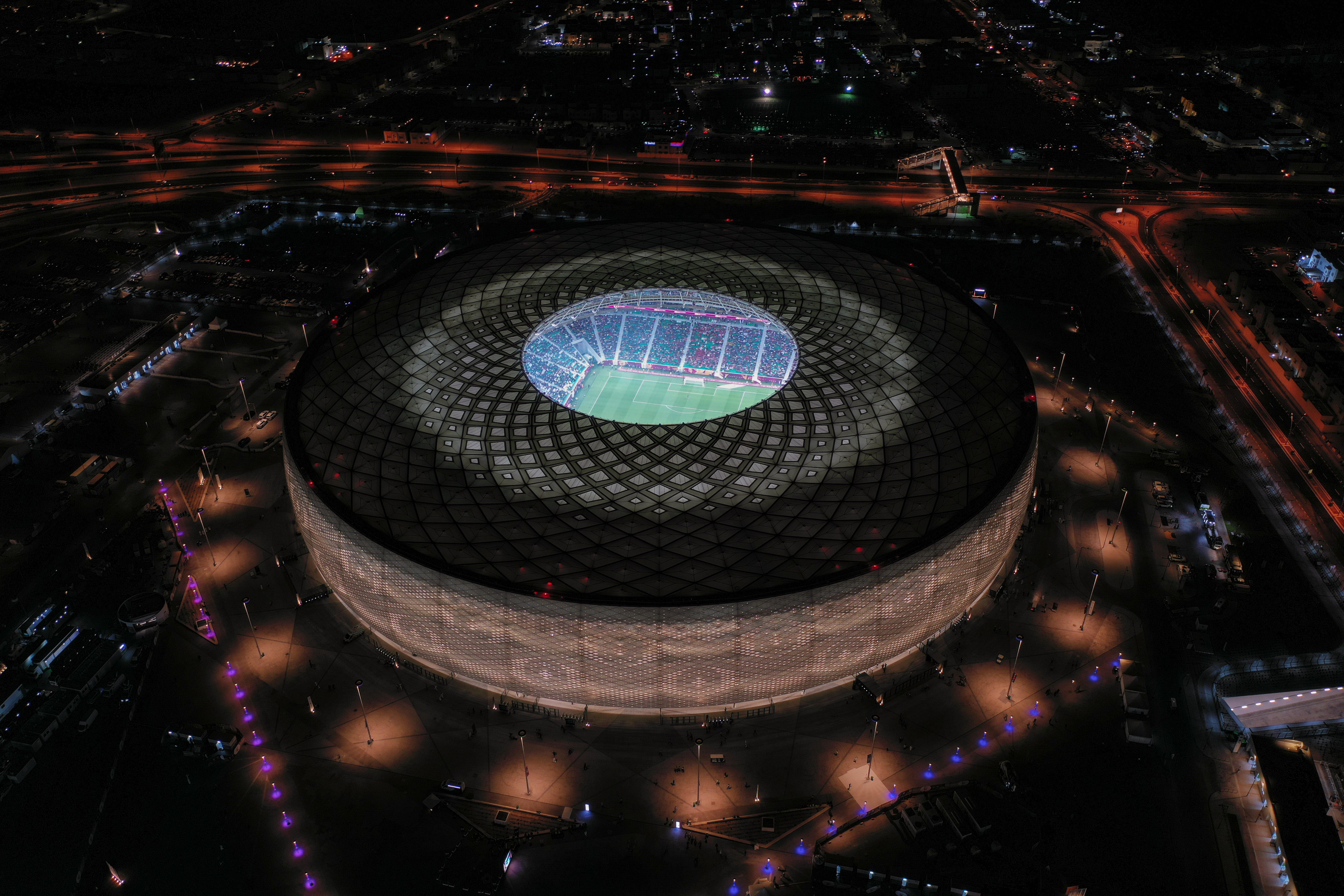 壮大な外観のアル トゥママ スタジアムはカタールw杯の象徴に Goal Com 日本
