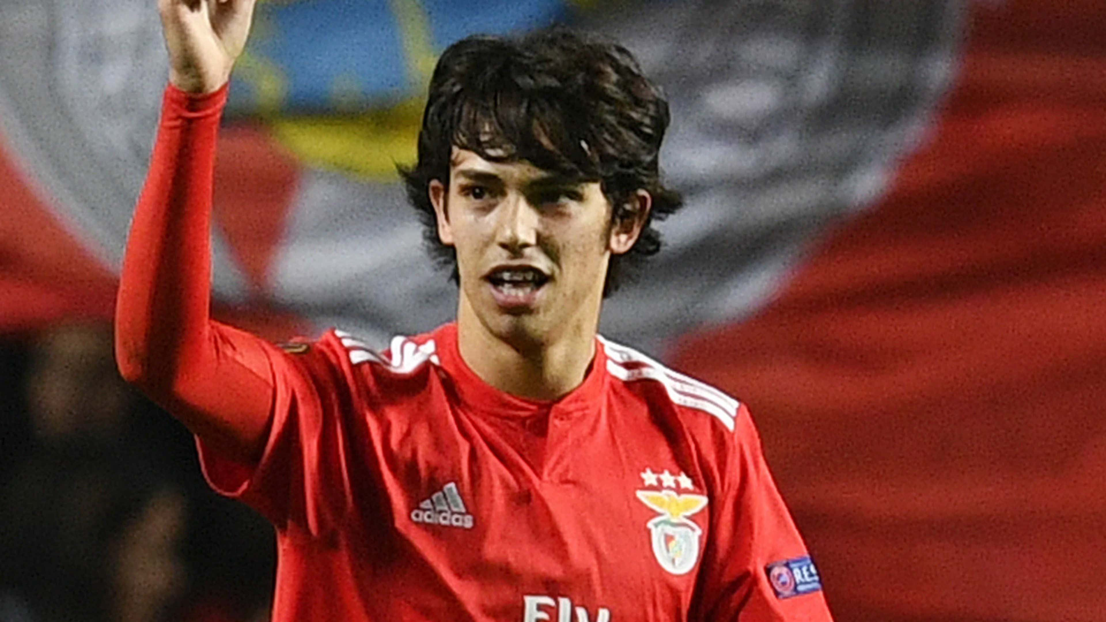 Doentes por Futebol - Hat-trick do jovem João Félix na Liga Europa. O  Benfica venceu o Eintracht Frankfurt por 4x2.