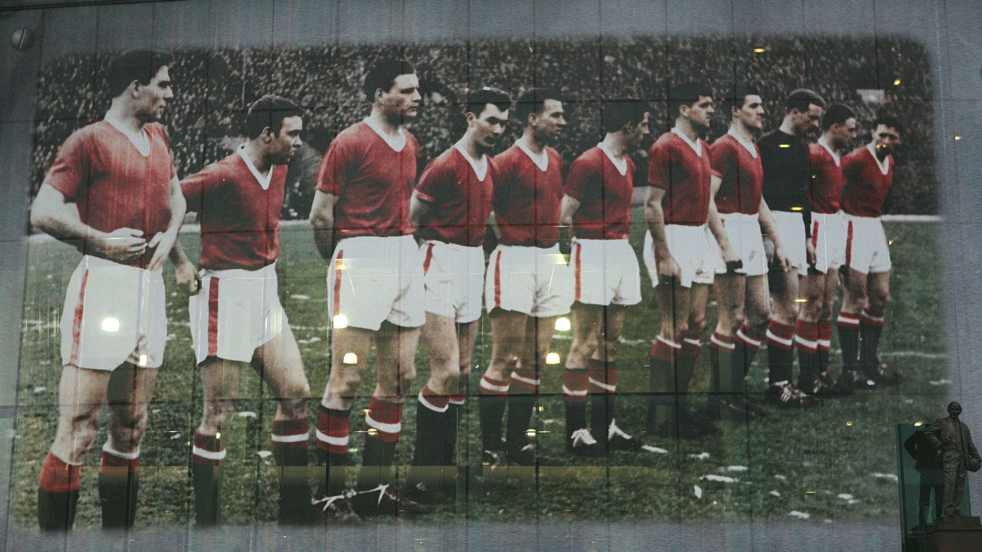 Busby Babes Manchester United mural