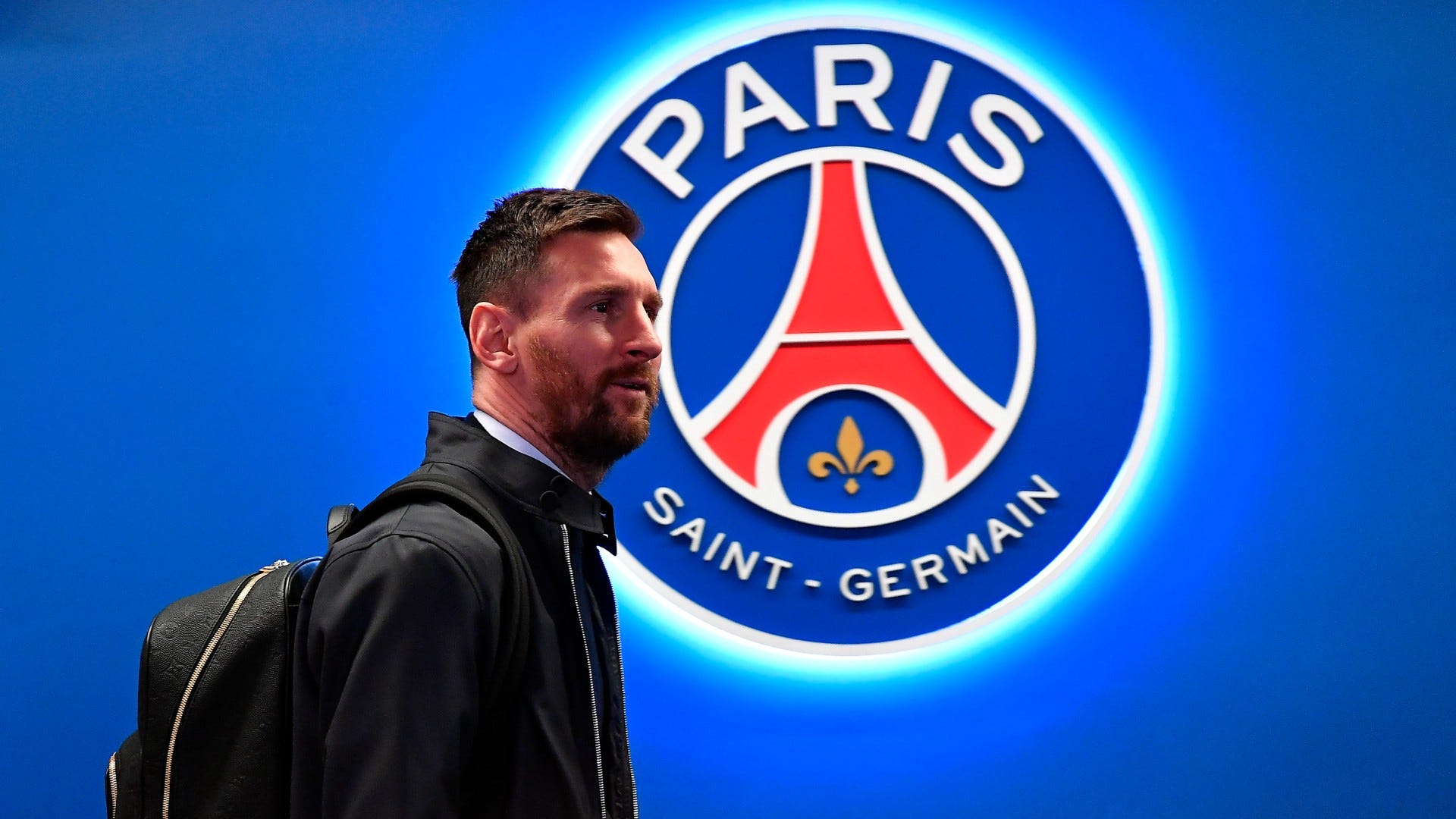 The GOAT returns! Messi reports back to PSG after World Cup ...