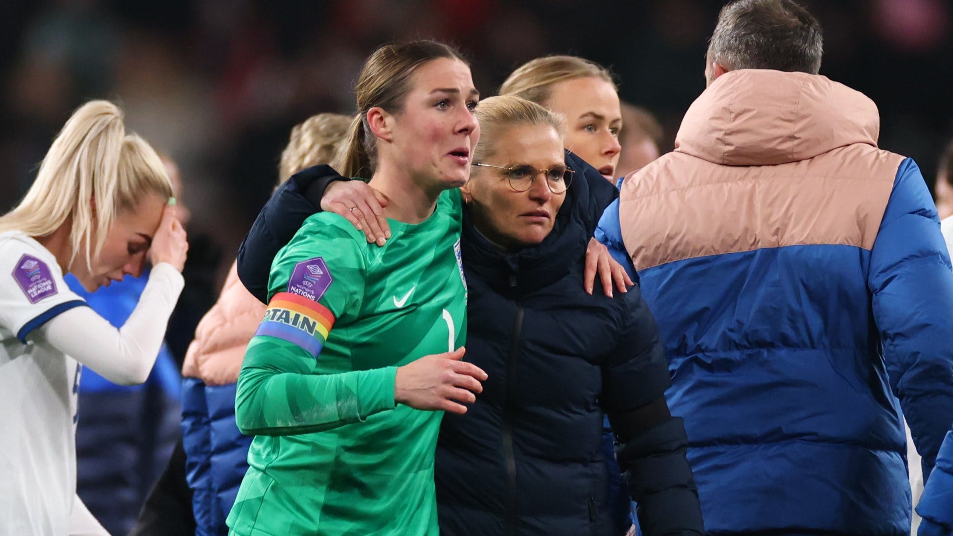 'I don't want her to talk like that' - England boss Sarina Wiegman responds to Mary Earps' comments that she let the Lionesses 'down' in Netherlands win