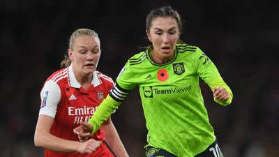 Katie Zelem Frida Maanum Manchester United Arsenal Women 2022-23