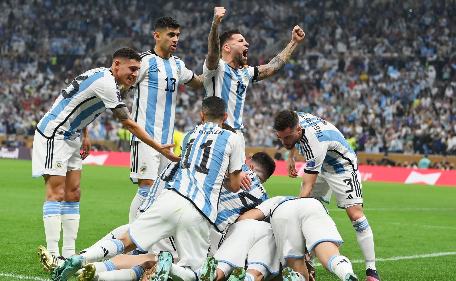Аргентина чемпионат среди. Аргентина Франция 2022 пенальти. Сборная Аргентины финал ЧМ 2022.