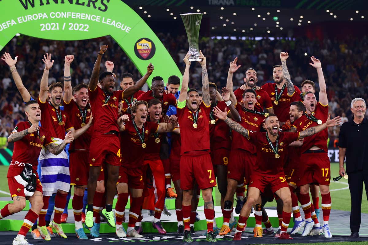 Roma_Conference_League_final_2021-22.jpg