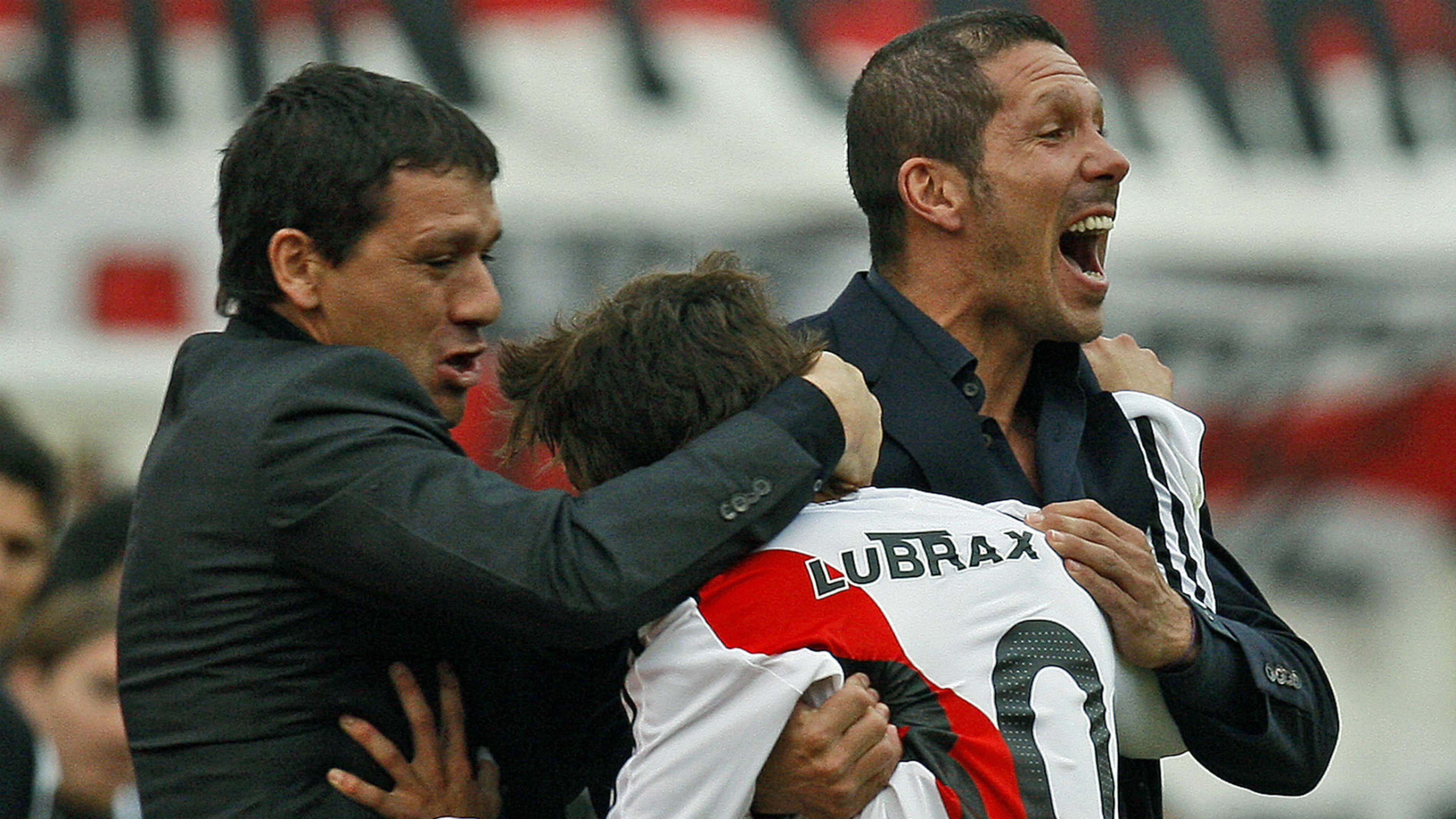 Nelson Vivas Diego Simeone River Plate 2008