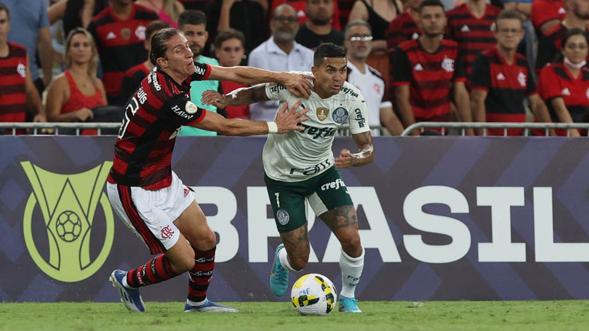 Filipe Luís Dudu Flamengo Palmeiras Brasileirão 20 04 2022