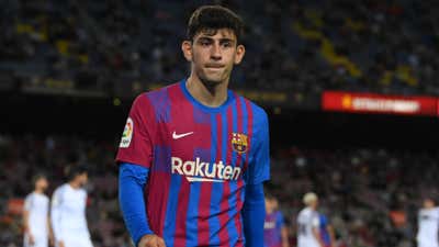 Yusuf Demir Barcelona 2021-22