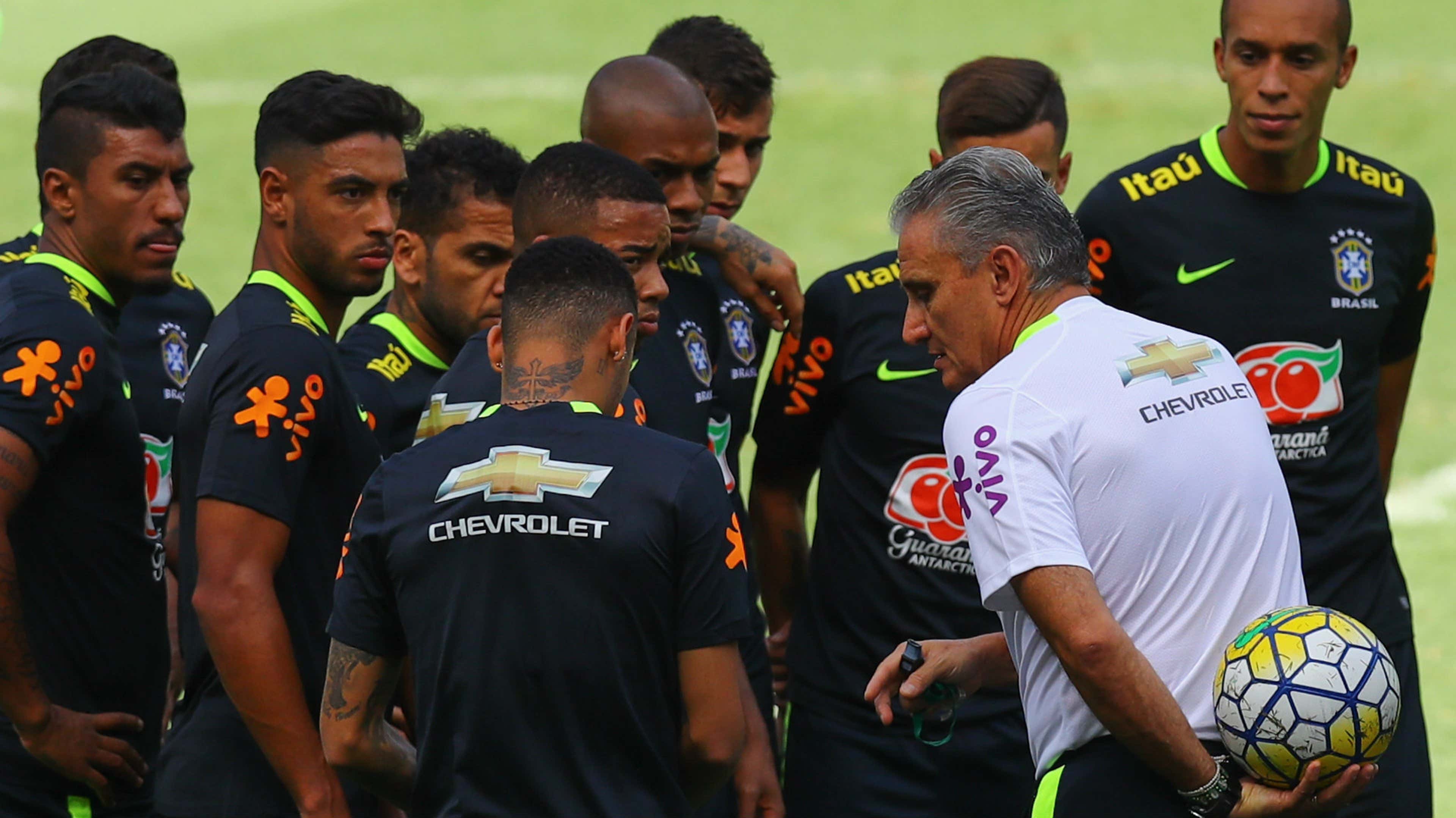 Tite players Brazil training 09112016