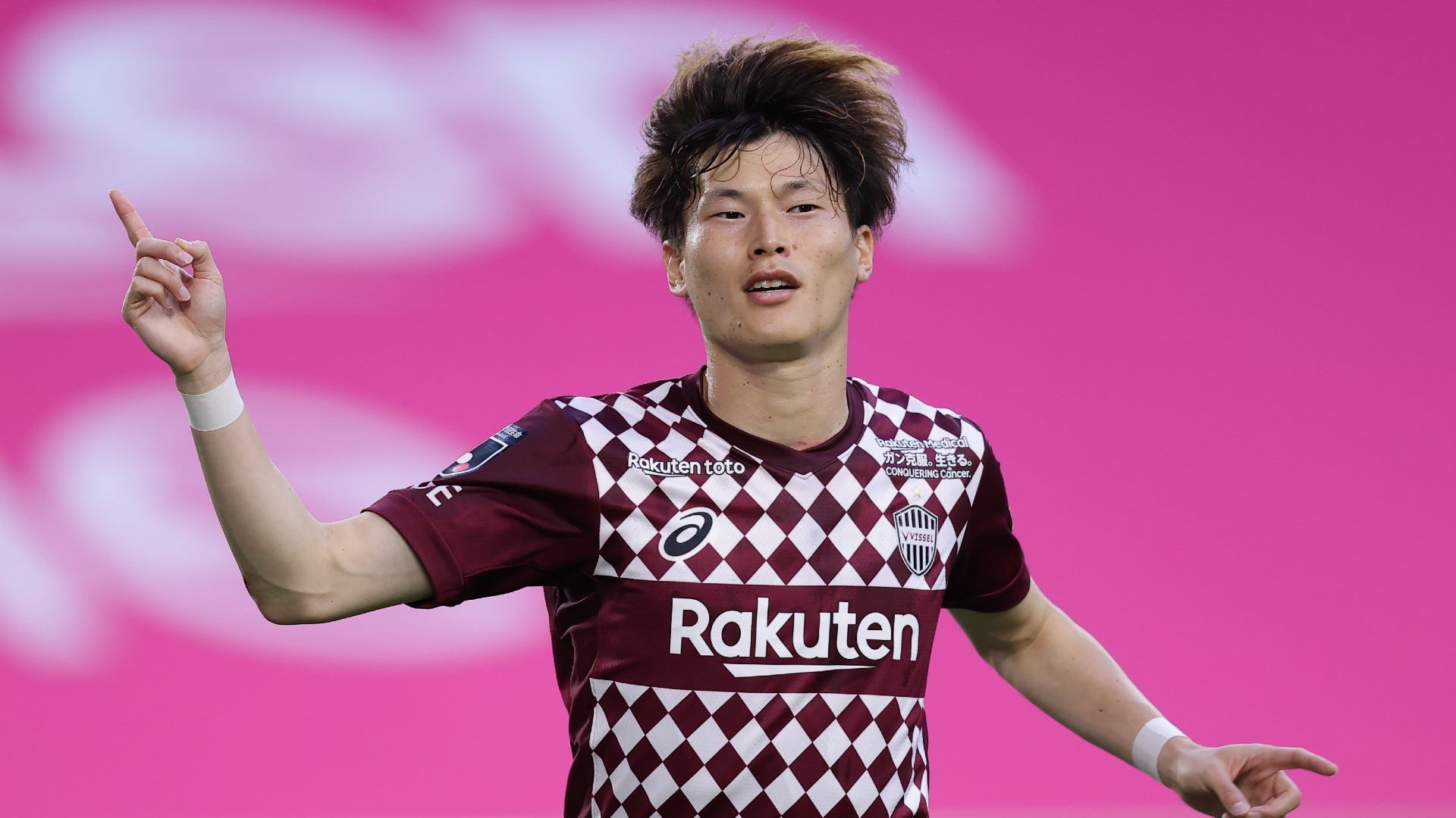 Celtic Sign Japan International Kyogo Furuhashi From Vissel Kobe Goal Com English Bahrain