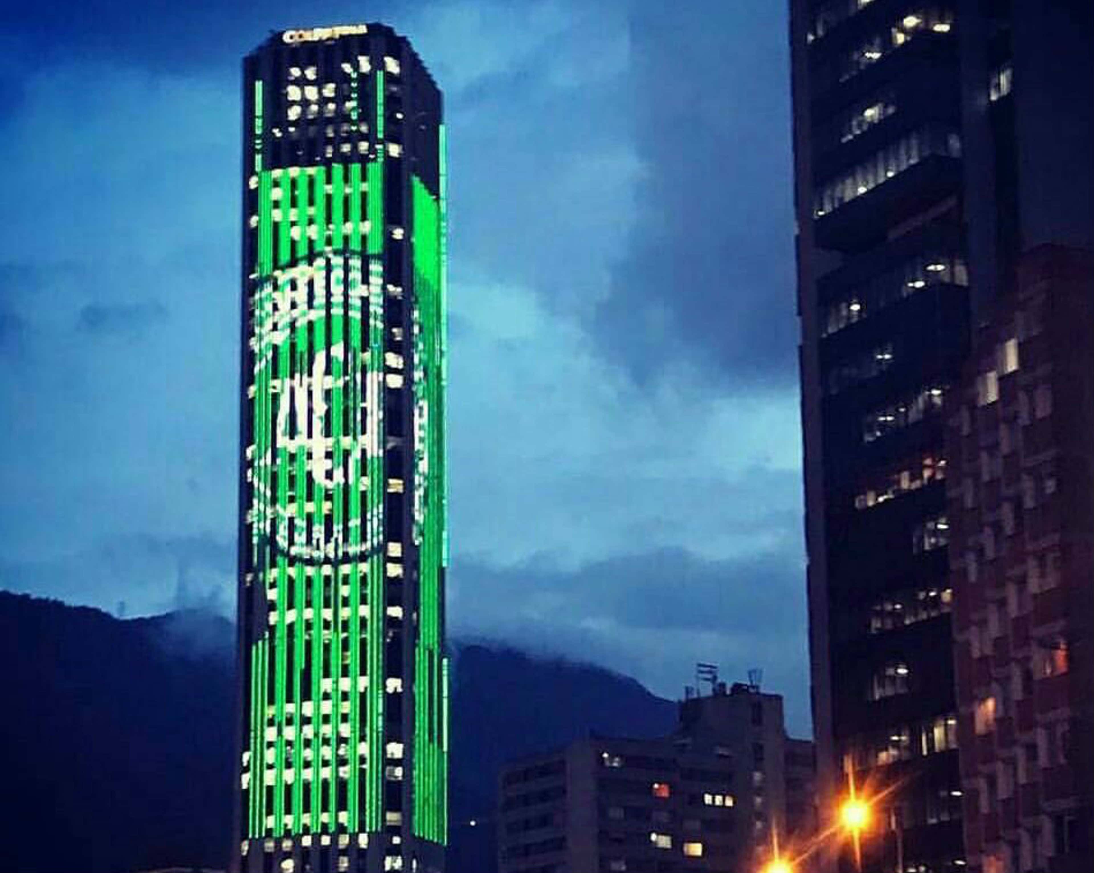 Torre Colpatria en Bogotá (Colombia) por Chapecoense