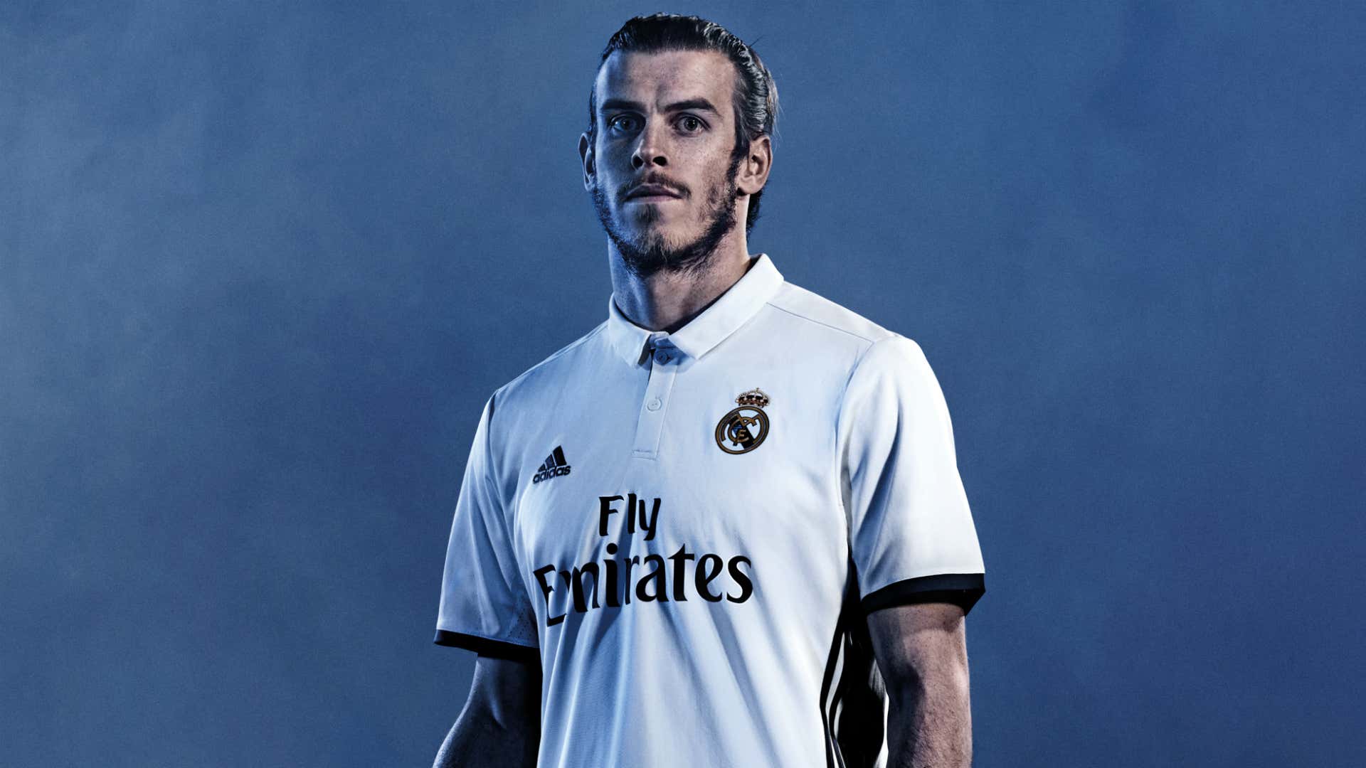 Algebraïsch Uiterlijk excelleren Bale, Benzema, James en Marcelo poseren in nieuw Real Madrid-tenue |  Goal.com