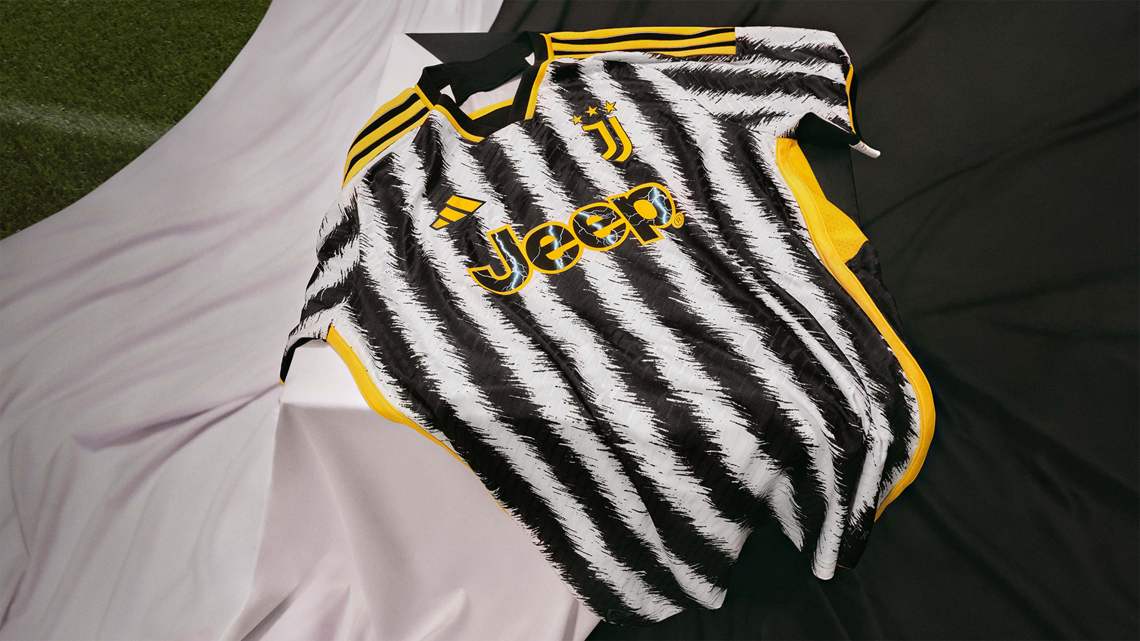 Borsa adidas Juventus 2023-2024 Black-Bold Gold-White