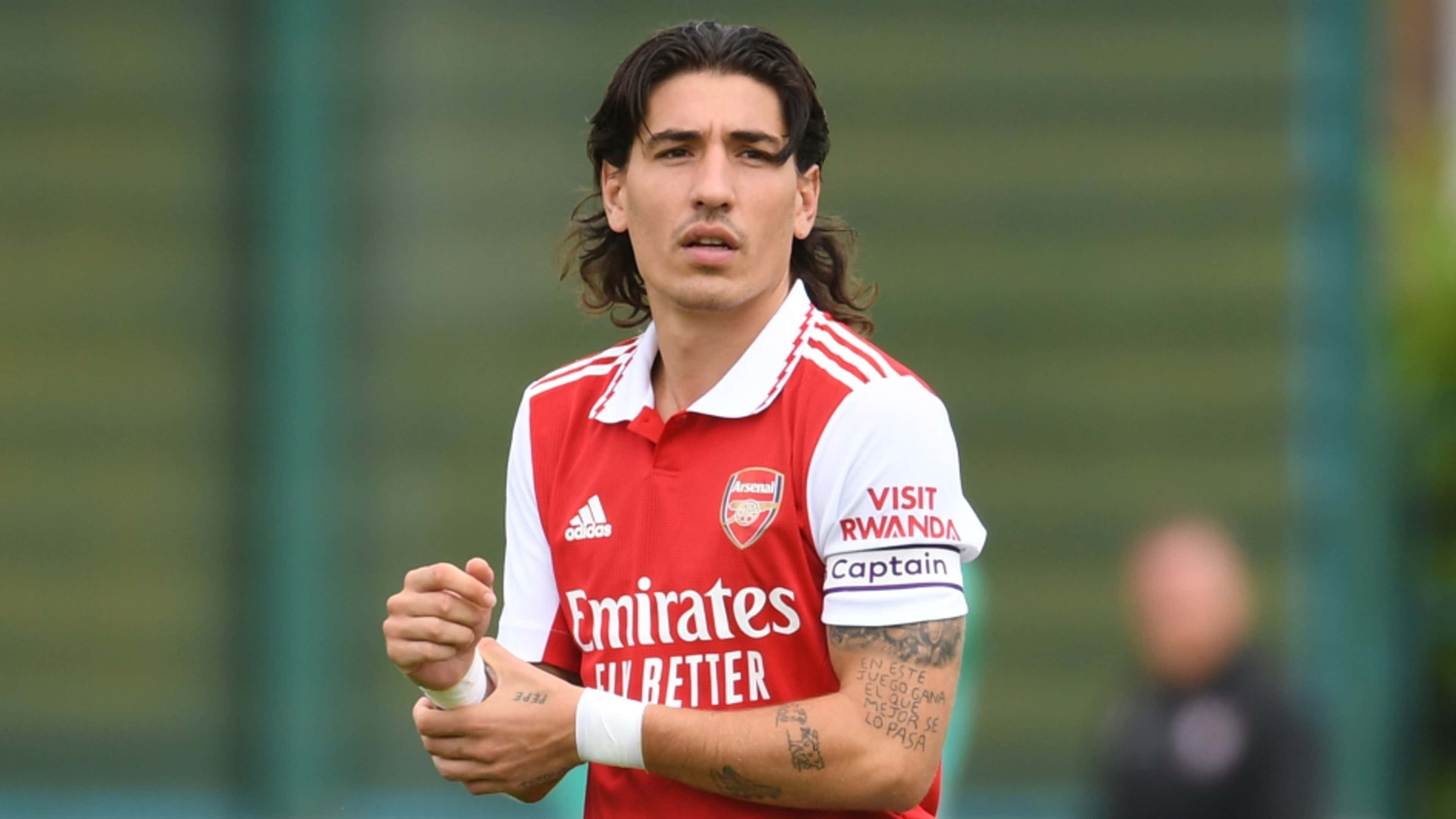 Hector Bellerin seals emotional return to Barcelona on free transfer as  Arsenal pay tribute to long-serving defender