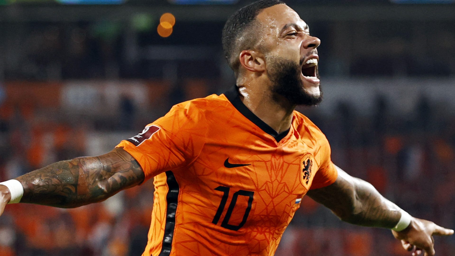 GOAL - Happy 26th birthday to Lyon and Netherlands star Memphis