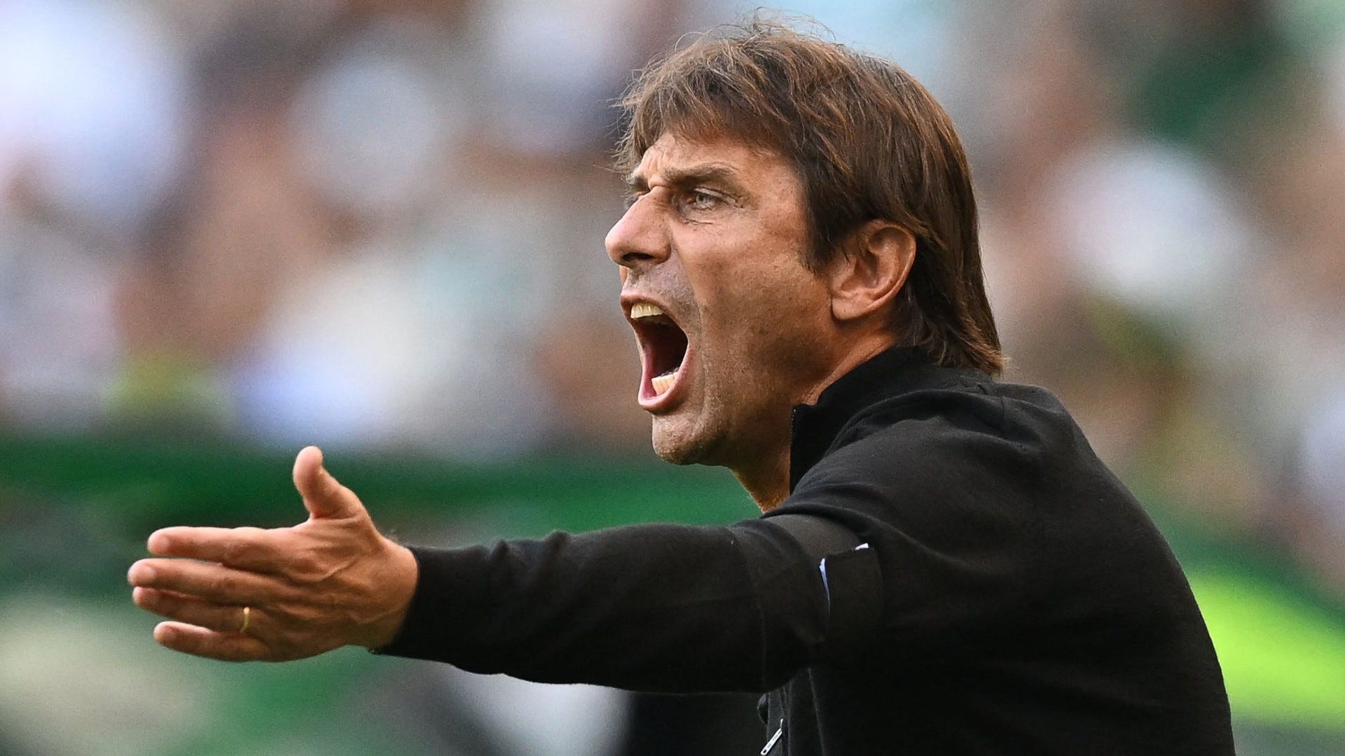 Conte angered by 'disrespectful' Juventus return rumours as he hints at signing new Tottenham contract thumbnail