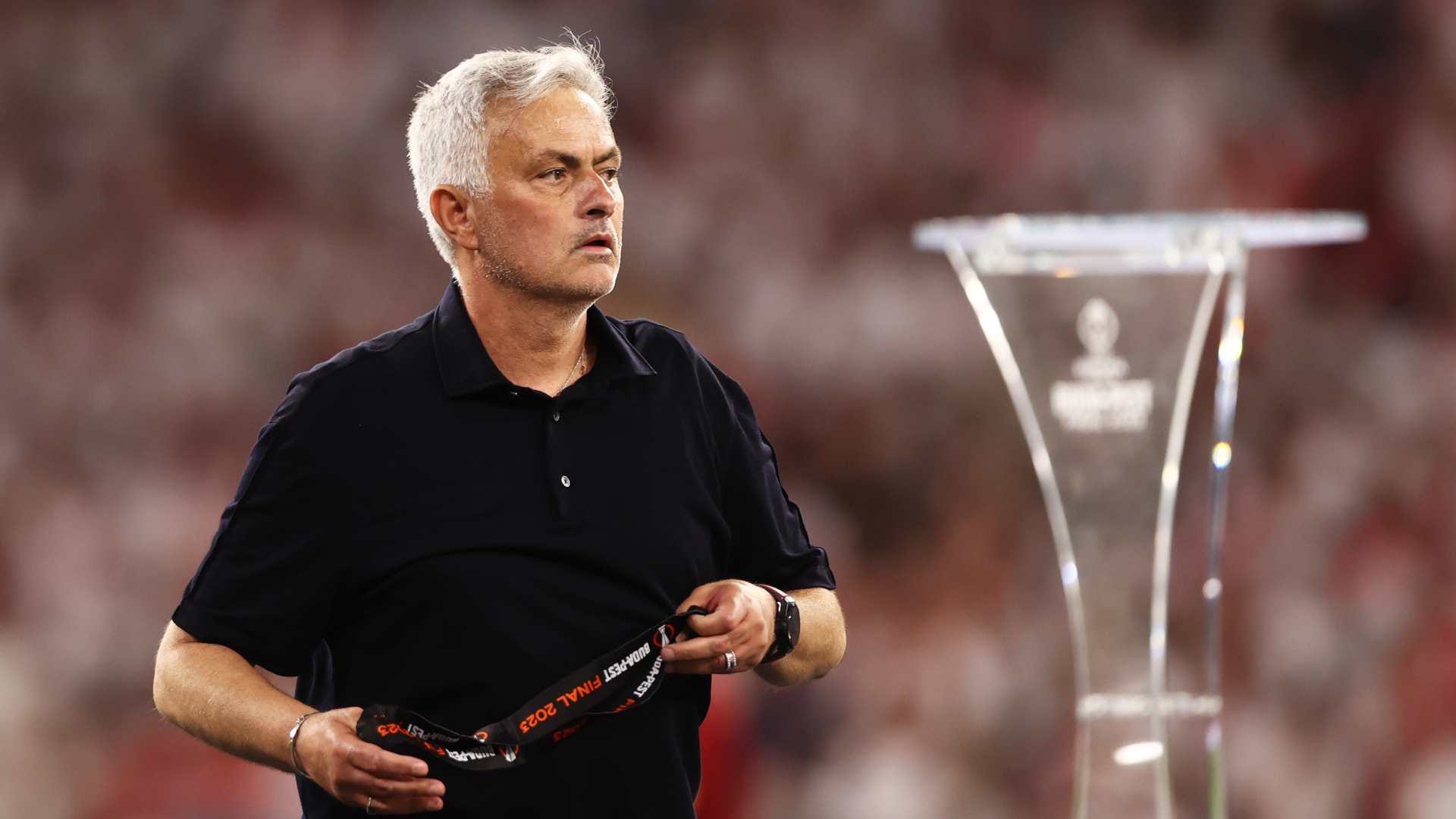 Furious Jose Mourinho insists Roma side 'deserved' to lose 2-0 to Slavia  Prague as he claims 'nothing worked' in Europa League clash and singles out  players who 'had the wrong attitude