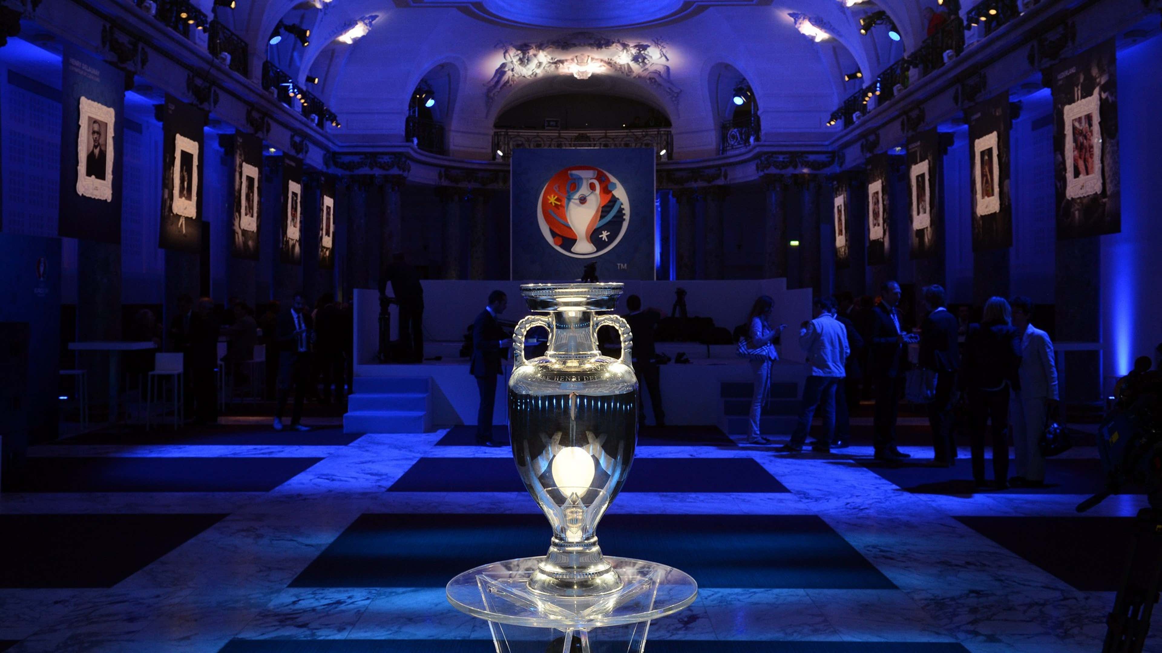 Euro 2016 trophy