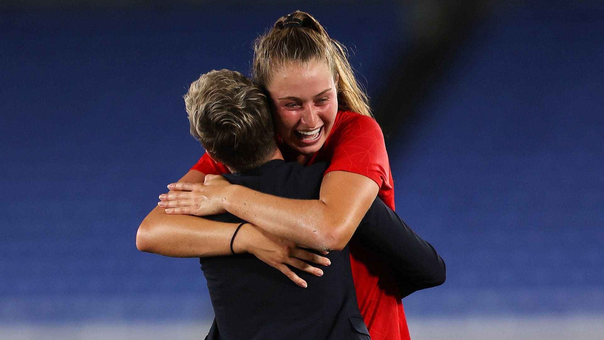 WATCH: Alphonso Davies & Jordyn Huitema REACT to Canada's World