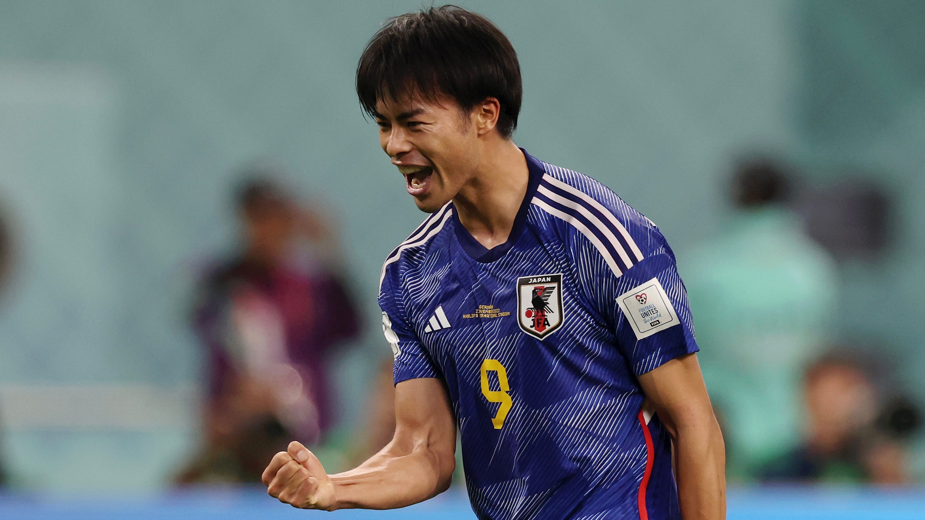 Ｓサイズサッカー 日本代表 ユニフォーム 三笘薫 背番号9 - ウェア