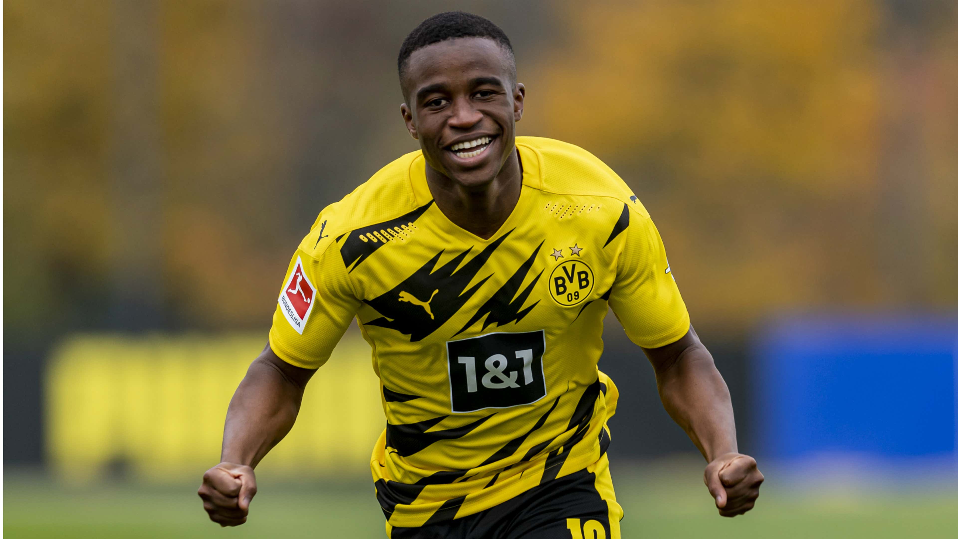 Moukoko needs to be given time' - Dortmund teenager's 'enormous talent' backed by team-mate Guerreiro | Goal.com