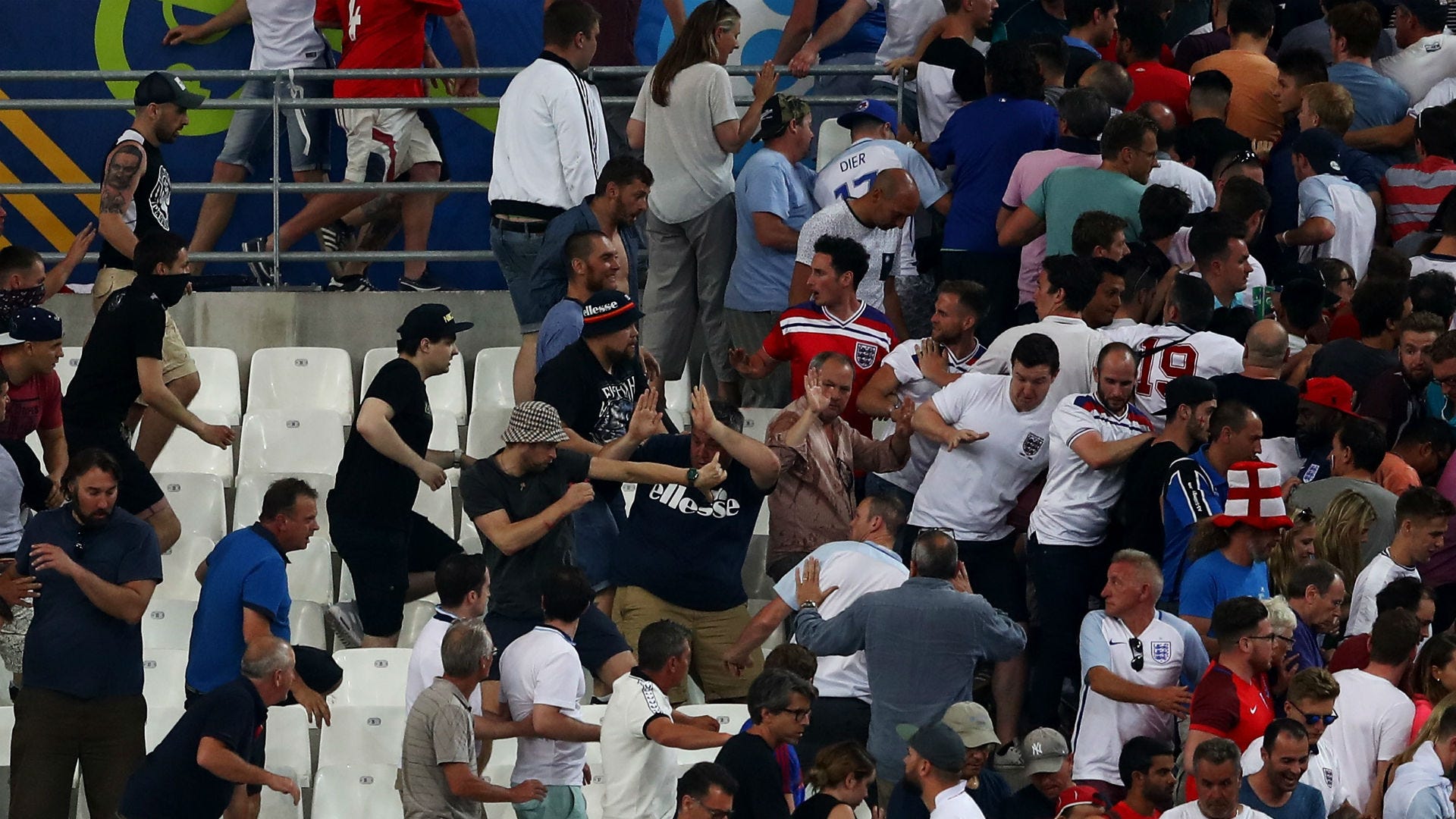 England Russia Euro 2016 fans hooligans