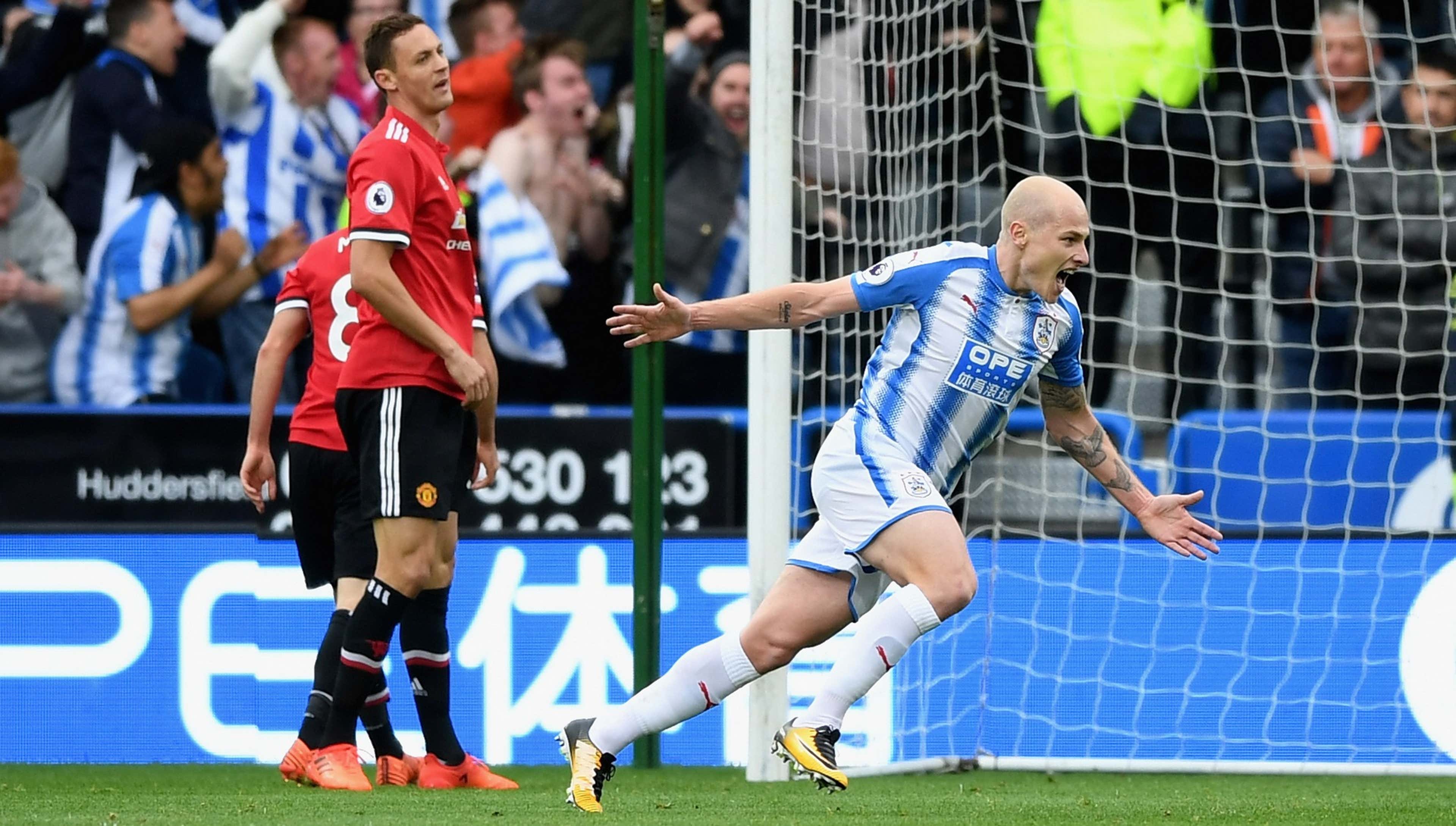 Aaron Mooy Huddersfield Manchester United EPL 10212017