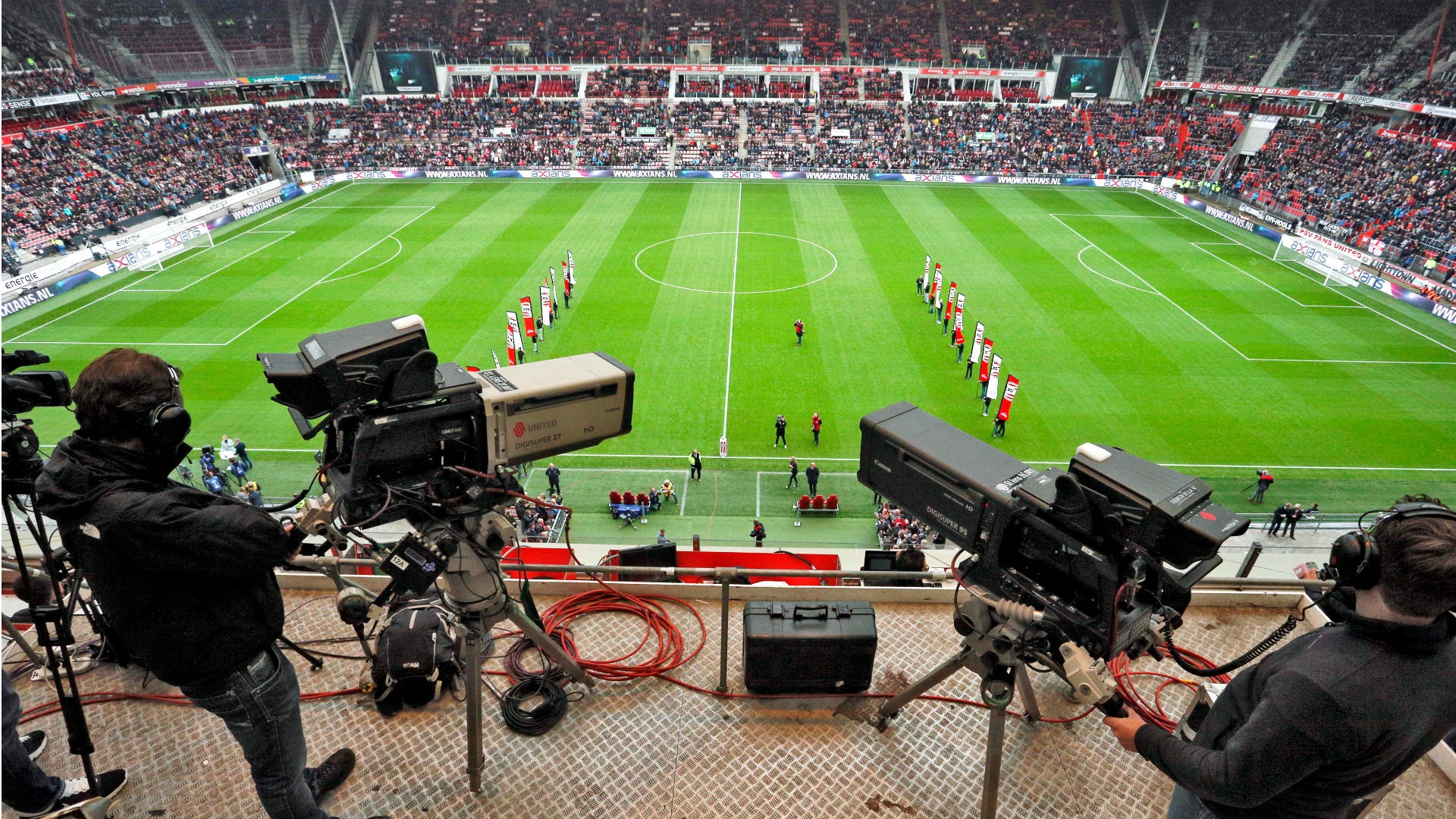 TV-camera's FOX Sports, PSV, 10222017