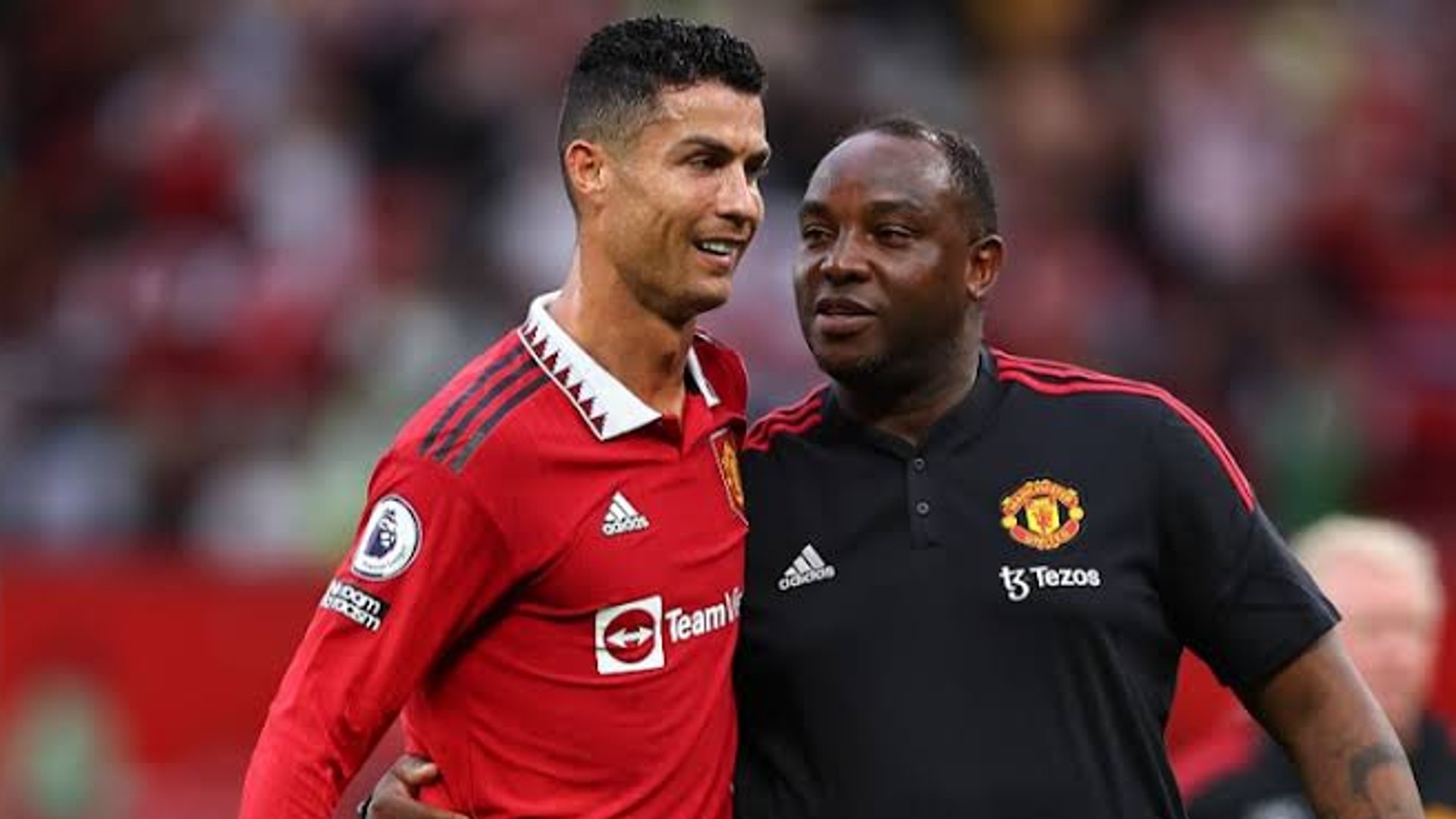 Footage emerges of Benni McCarthy giving pep talk to Manchester United new  boy Sabitzer | Goal.com South Africa