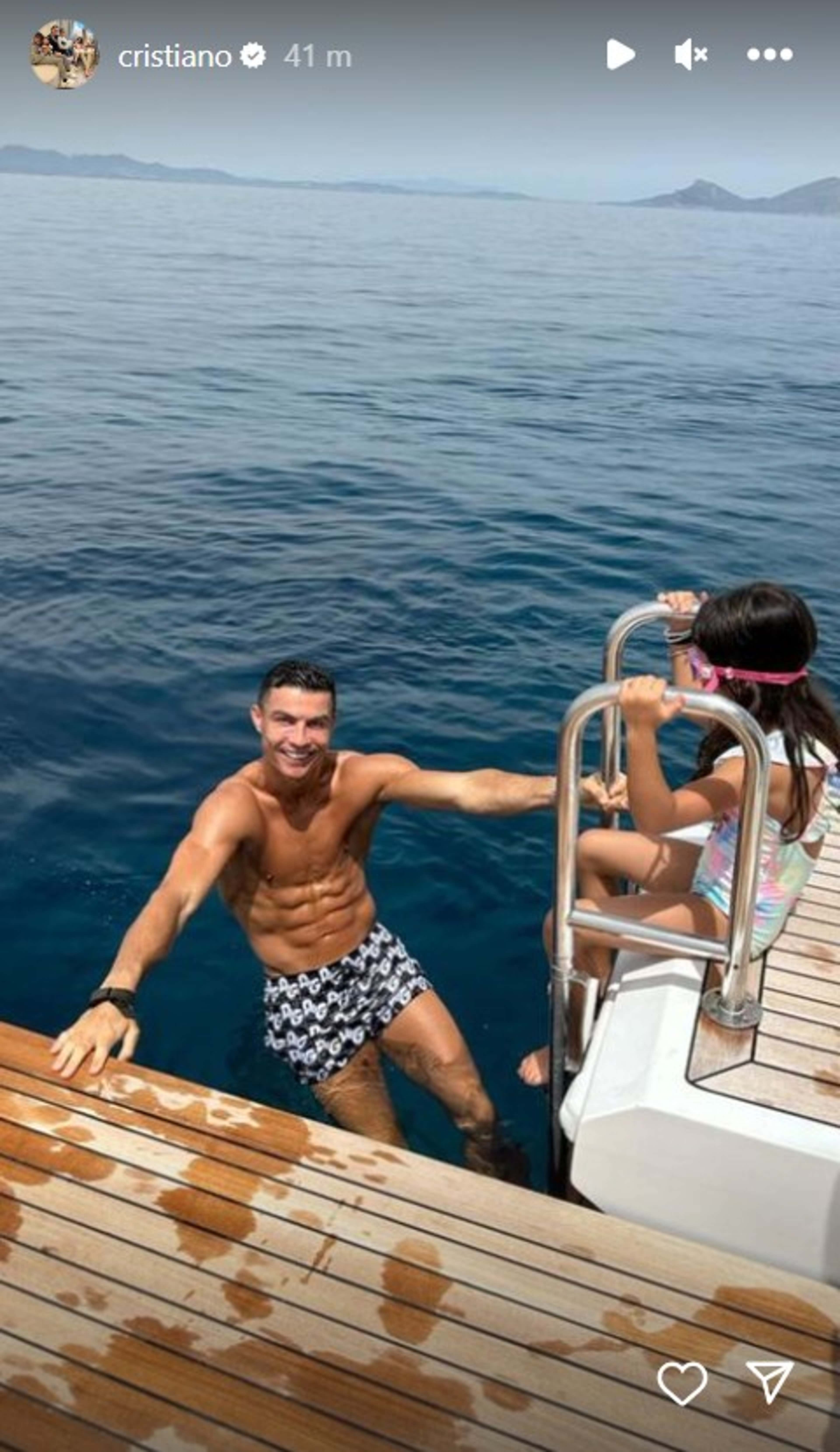 Cristiano Ronaldo holiday yacht