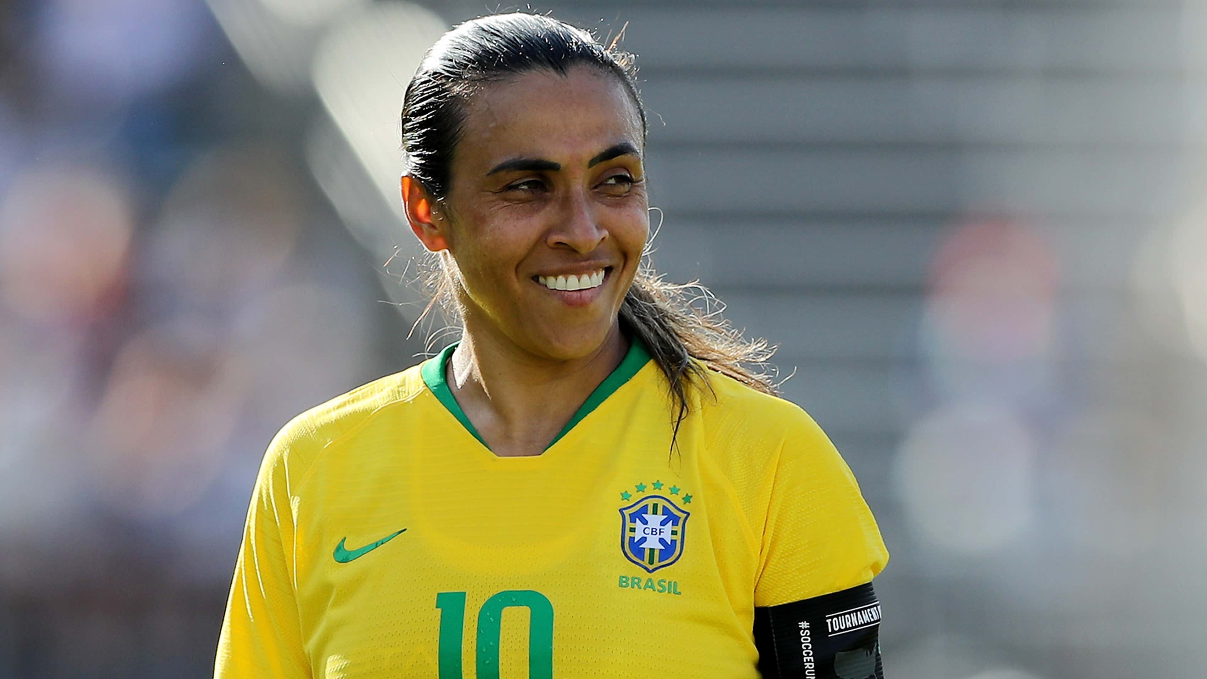 Brazil, starting new women's soccer league, interested in hosting