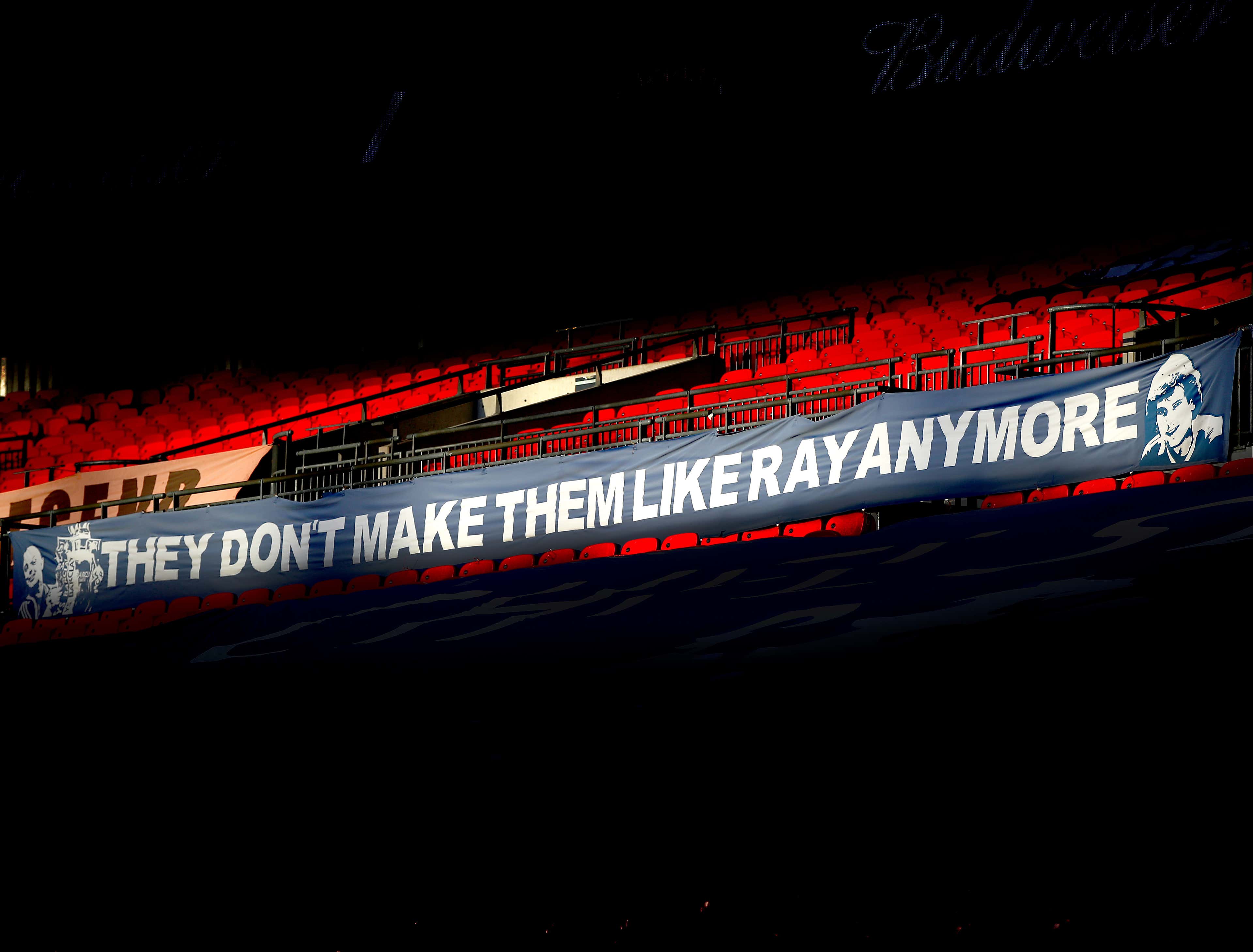 Ray Wilkins Chelsea banner Wembley