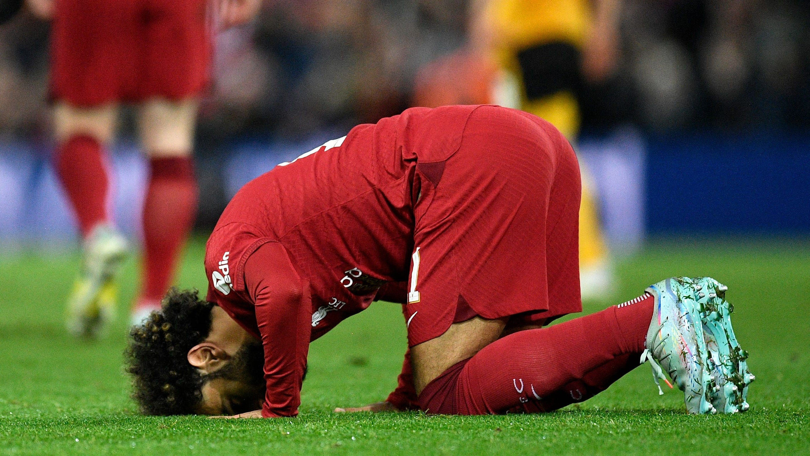 كيف يحتفل لاعبو الدوري الإنجليزي بشهر رمضان المبارك: استراحة سريعة ، وشرح التحضير للمباراة والقواعد