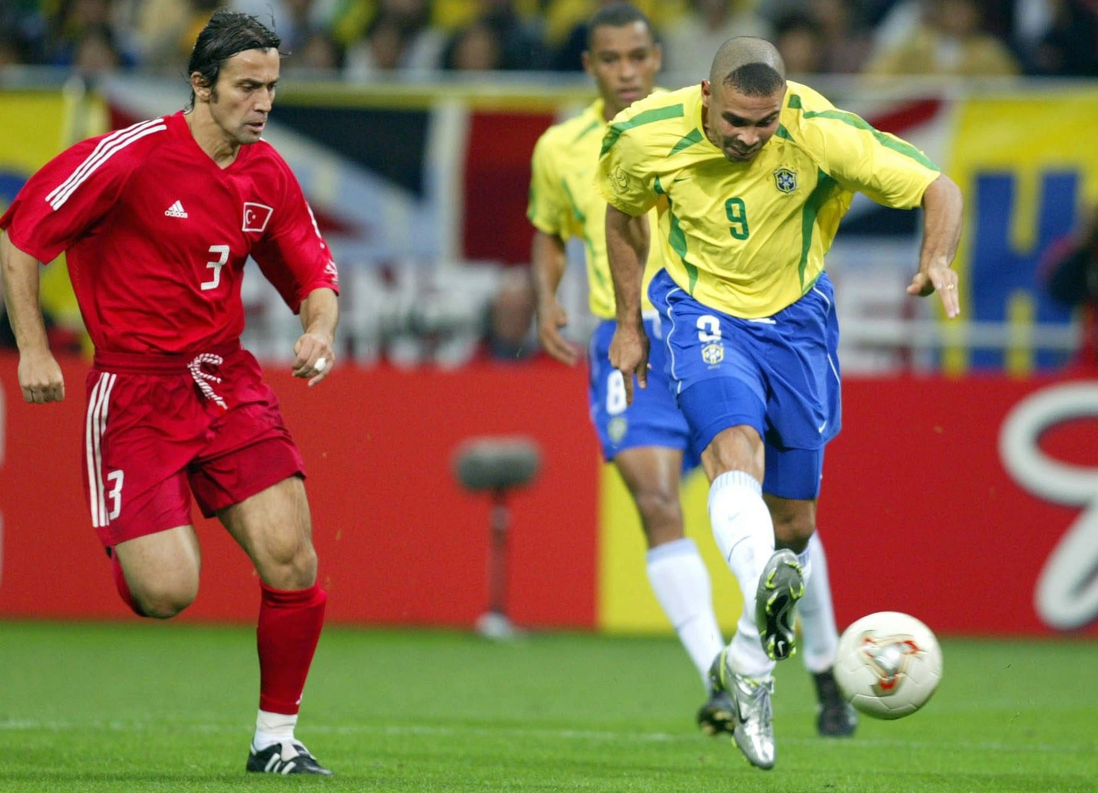 Ronaldo Bulent Korkmaz 2002 World Cup Turkey Brazil