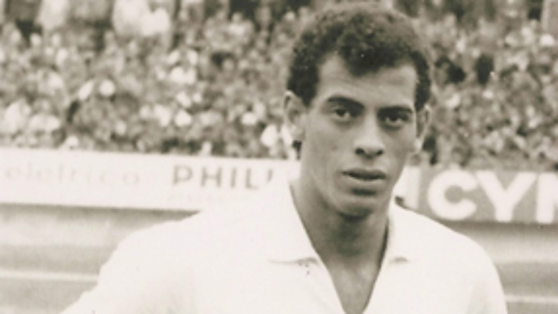 Carlos Alberto Torres -Santos