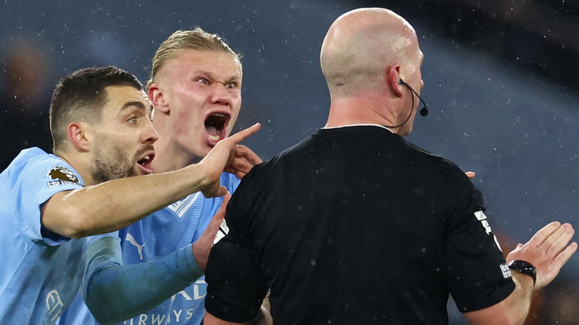 Former referee offers verdict on controversial Erling Haaland