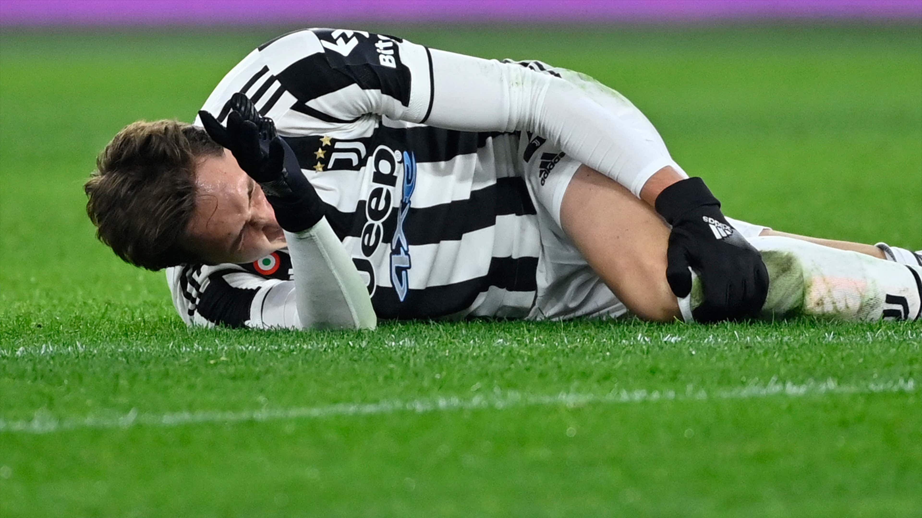 Chiesa Juventus Turin Serie A knee injury knie verletzung 2022