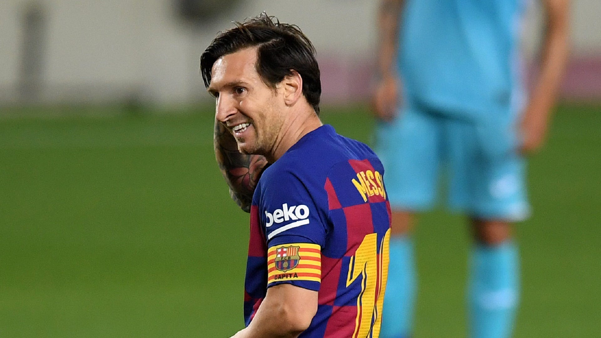 Messi: Hãy cùng đến với hình ảnh của siêu sao bóng đá Lionel Messi, người đã ghi dấu ấn rõ nét trong lịch sử của môn thể thao vua này. Xem ngay để được trải nghiệm những khoảnh khắc đầy ấn tượng và kì diệu của anh chàng hàng đầu này.