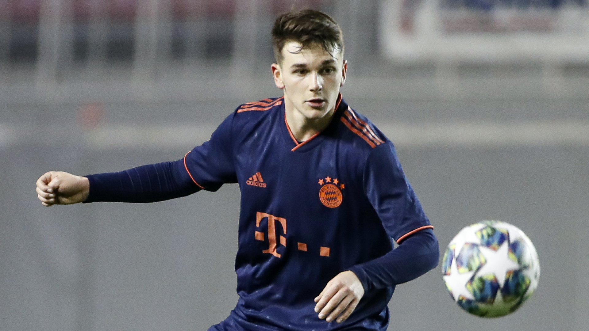Man Utd monitoring American starlet Taylor Booth ahead of possible transfer raid for USMNT hopeful