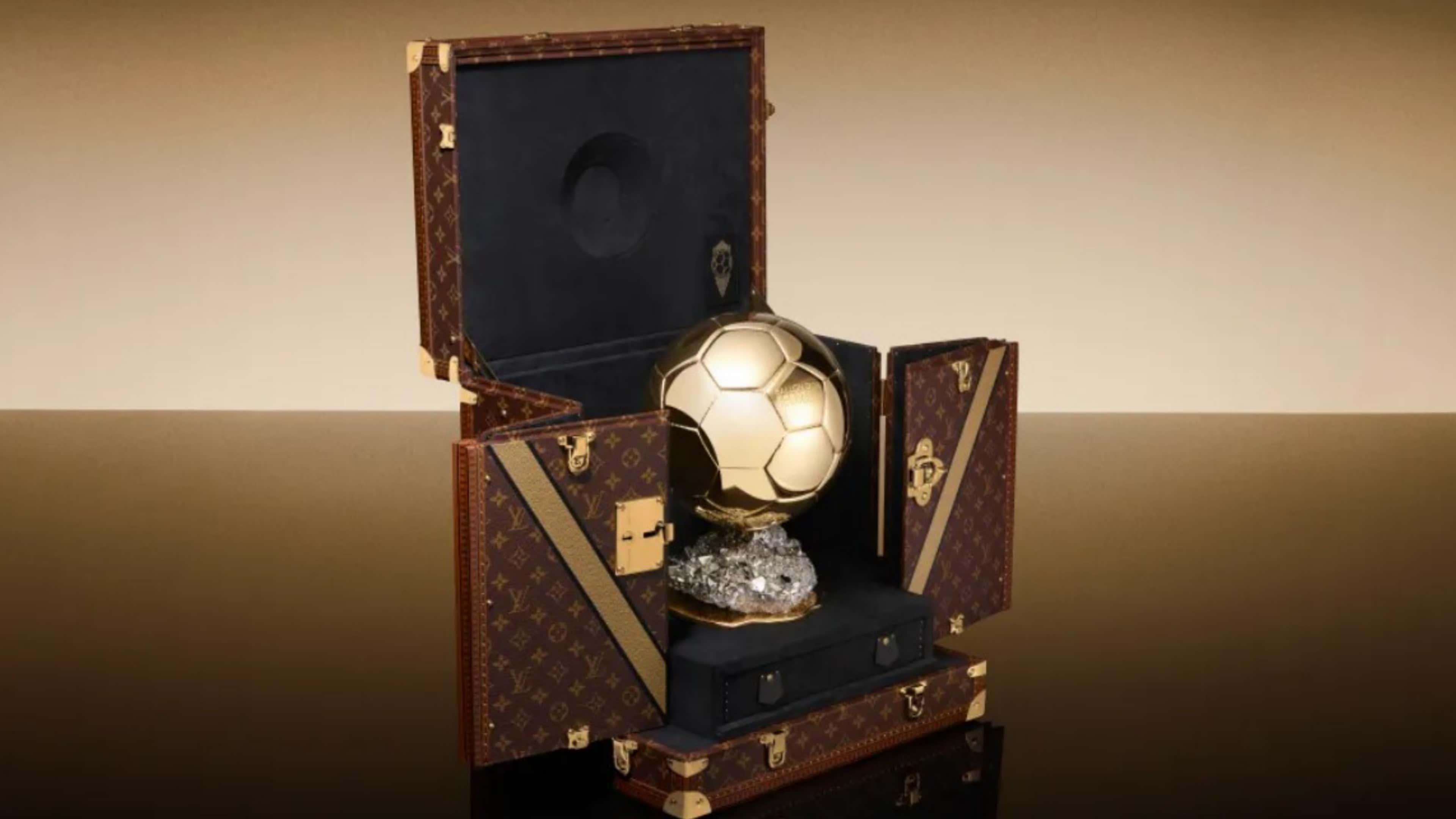 What is the Ballon d'Or trophy worth? Value, material, size