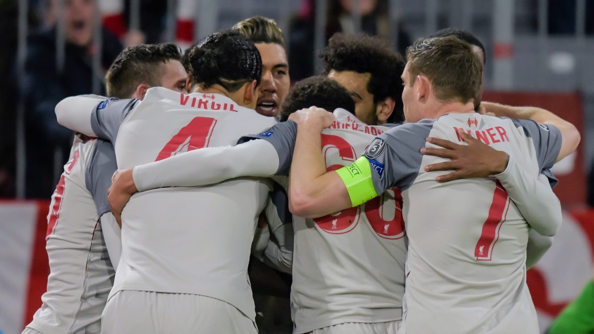 Liverpool celebrate vs Bayern, Champions League 2018-19