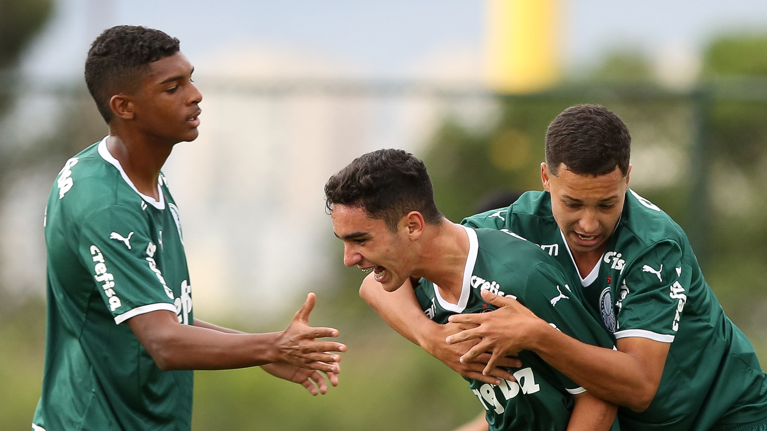 Palmeiras AO VIVO! Veja onde assistir ao jogo diante do São Paulo pela  final do Brasileirão Sub-17