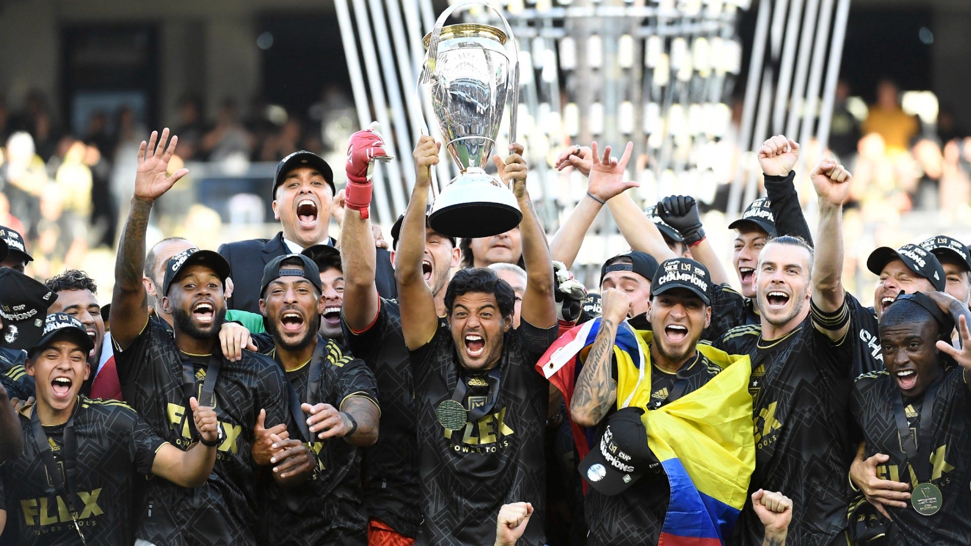 LAFC captain Carlos Vela lifts MLS Cup trophy in 2022