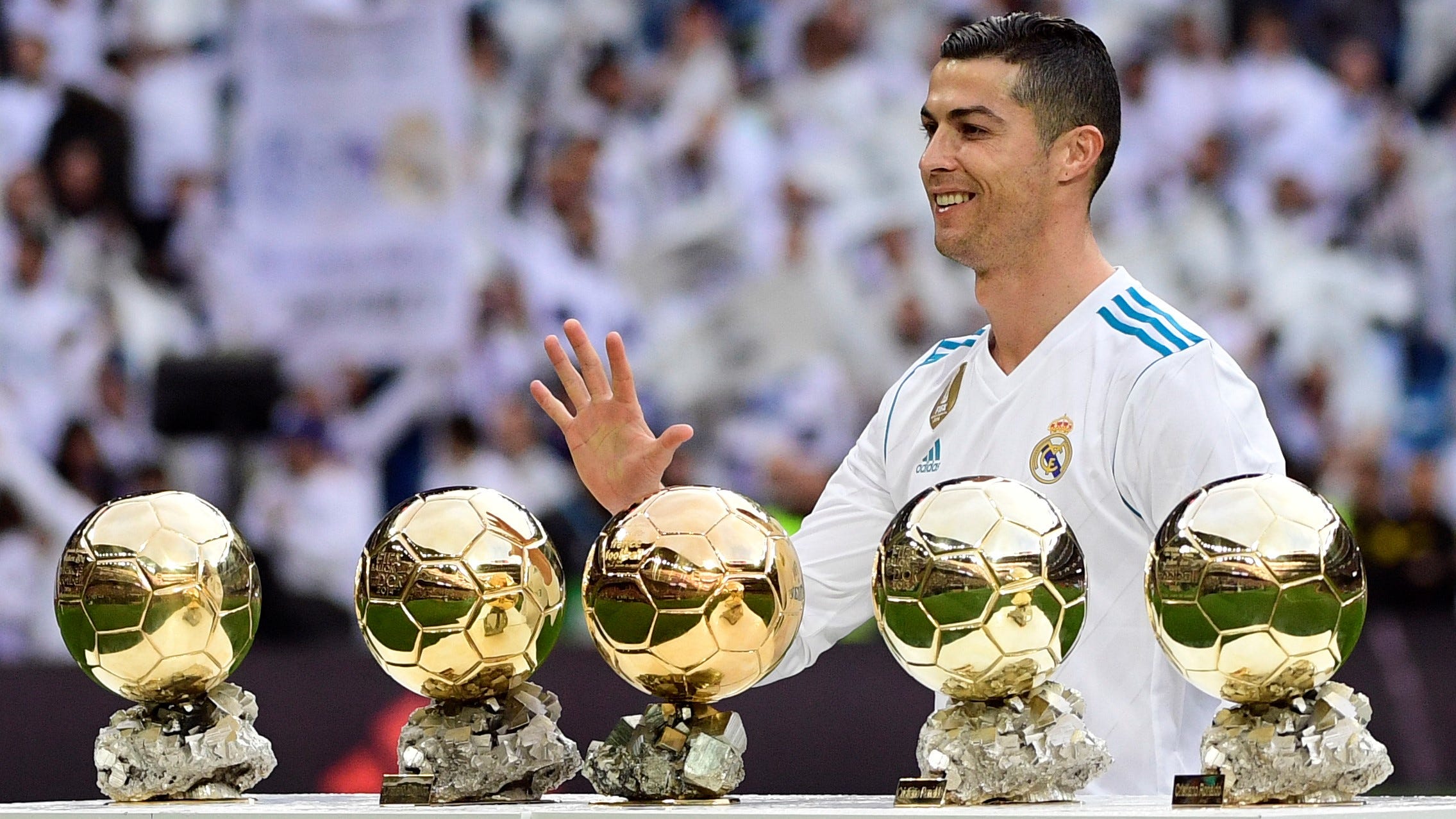 Desviación factor Teoría de la relatividad Cuántos Balones de Oro ganó Cristiano Ronaldo | Goal.com Espana