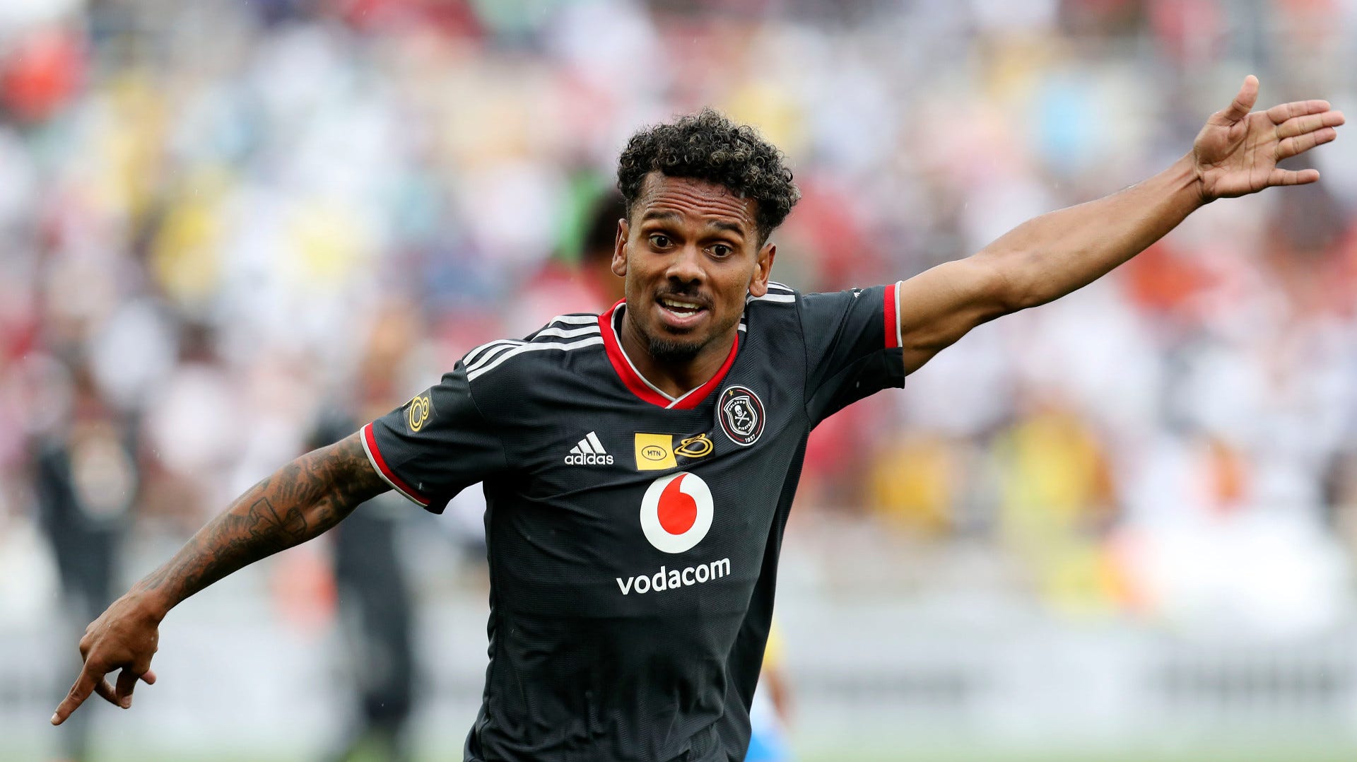 Do Orlando Pirates lack leaders? Erasmus hints at what could be ailing the  Buccaneers | Goal.com South Africa